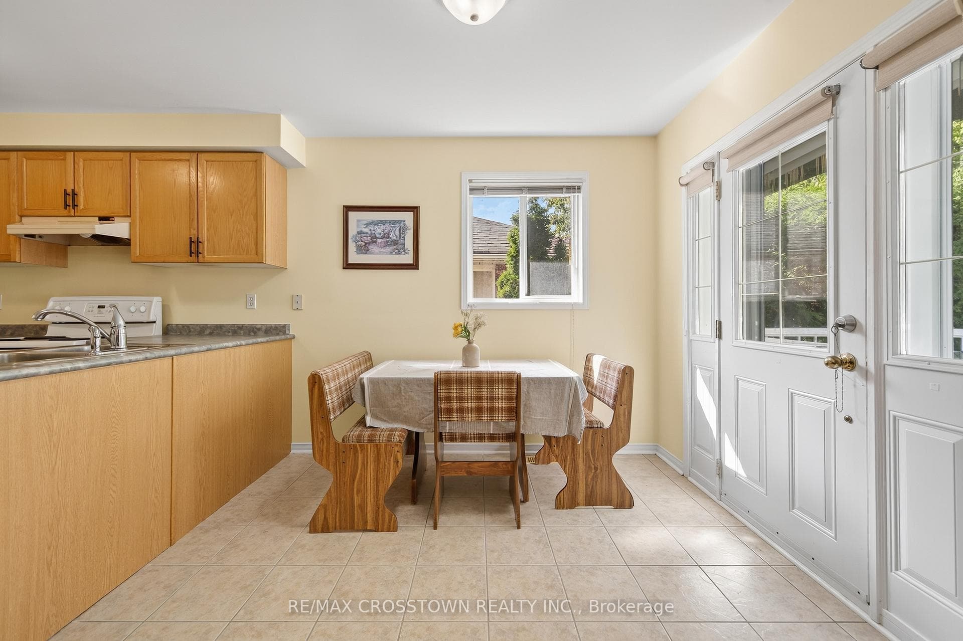 330 Harvie Road photo 20