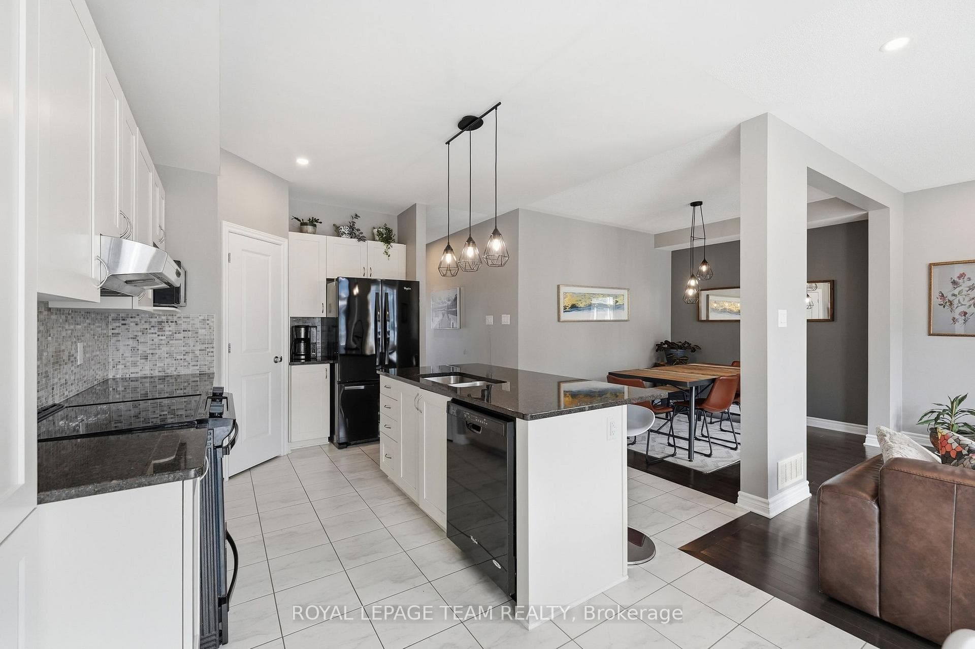 262 Hepatica Way photo 15