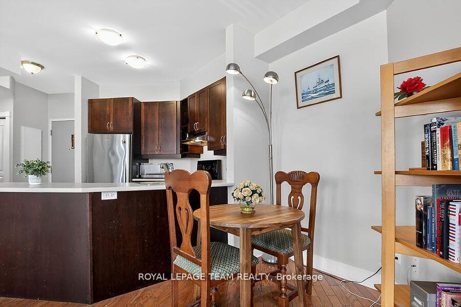 124 Guigues Avenue Unit B204 photo 9
