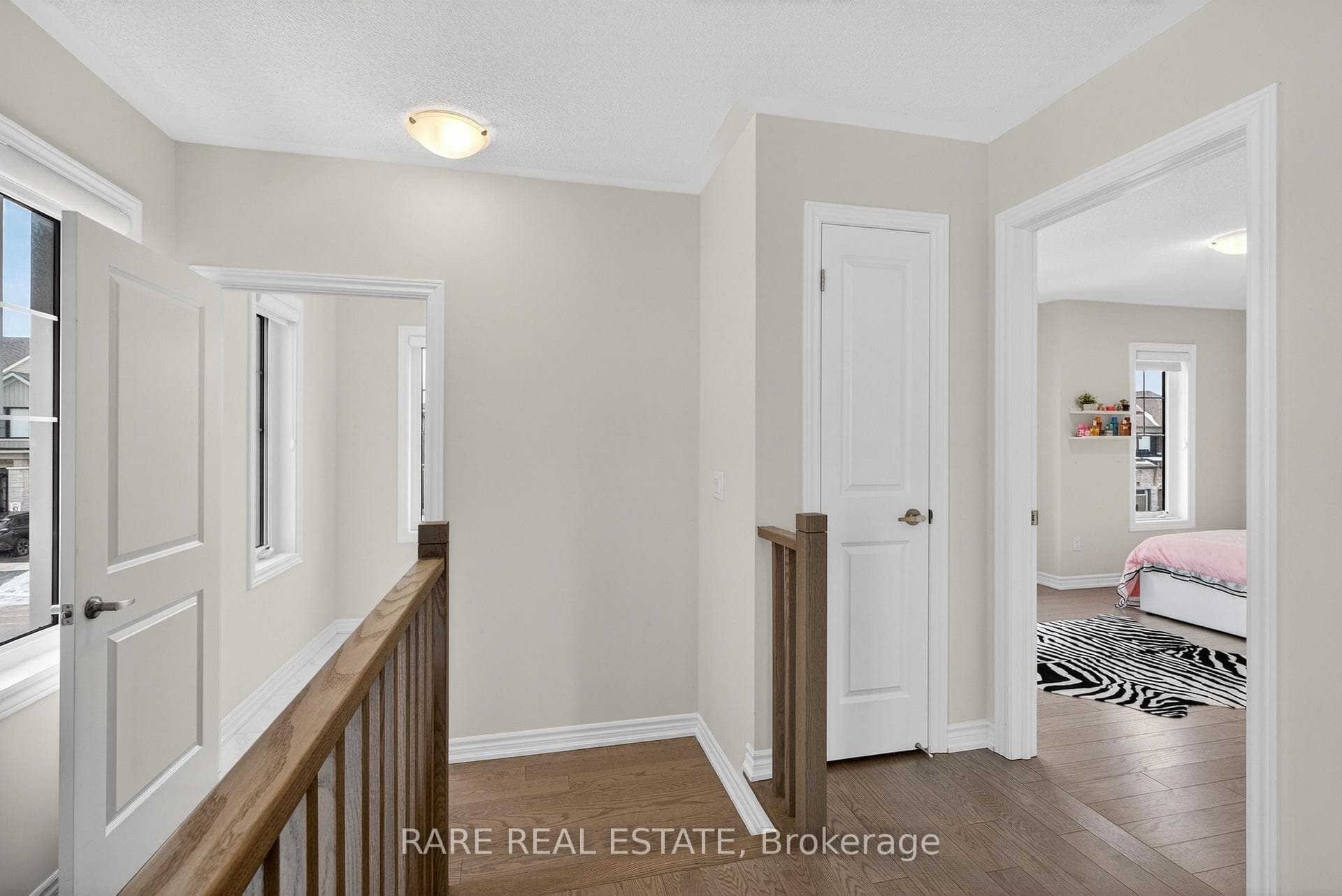 25 Rochester Drive photo 23