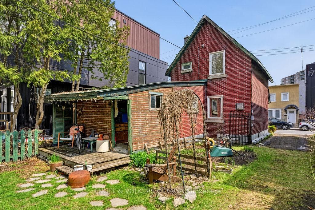 86 Pinhey Street photo 17
