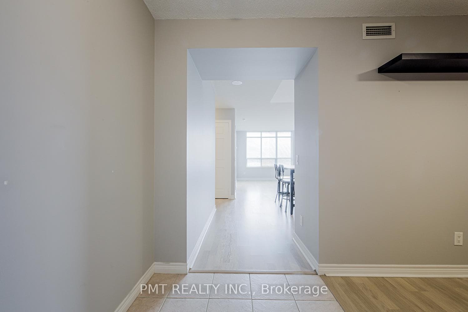 710 Humberwood Boulevard Unit 1910 photo 13