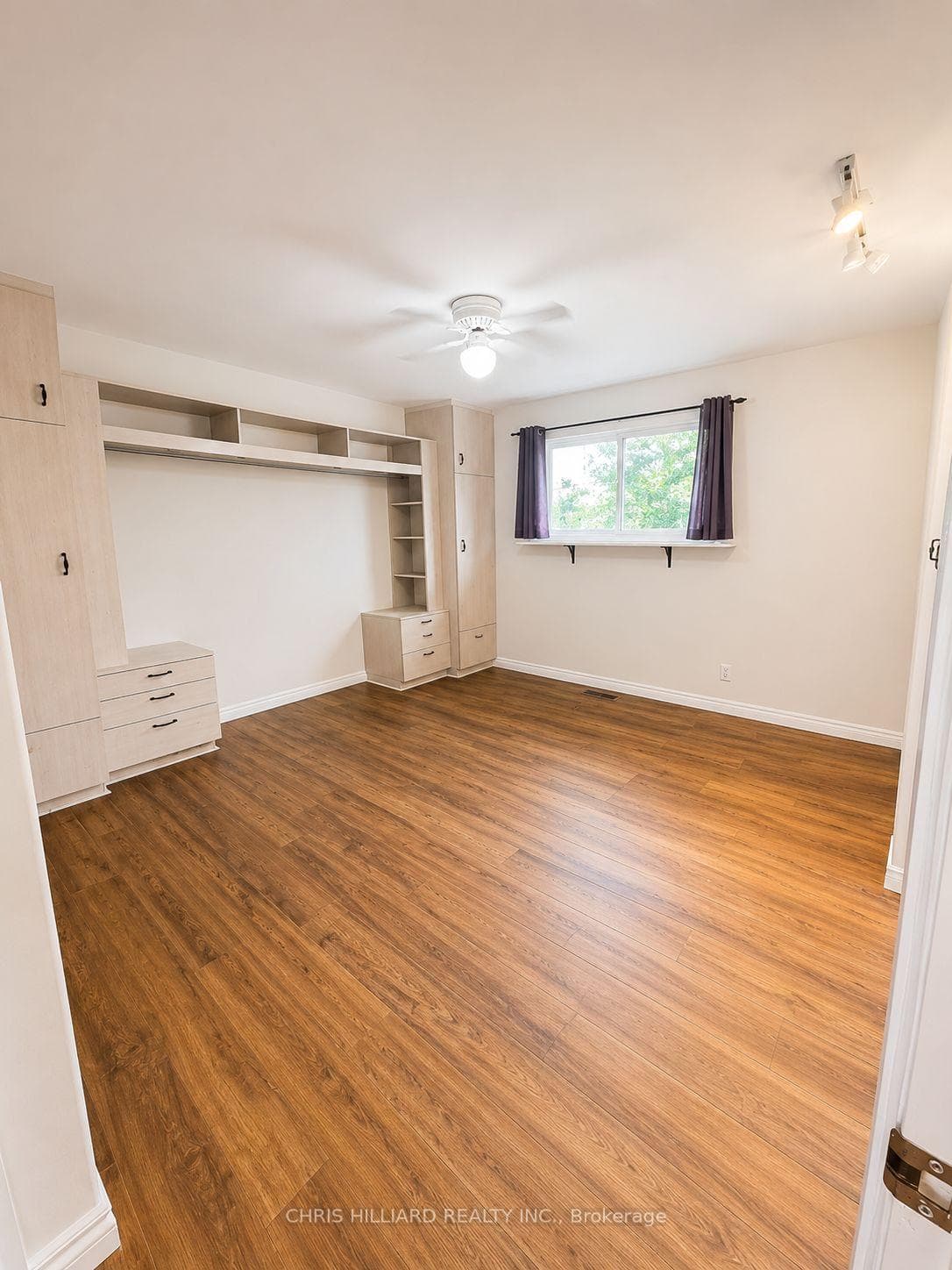 1668 River Road photo 8