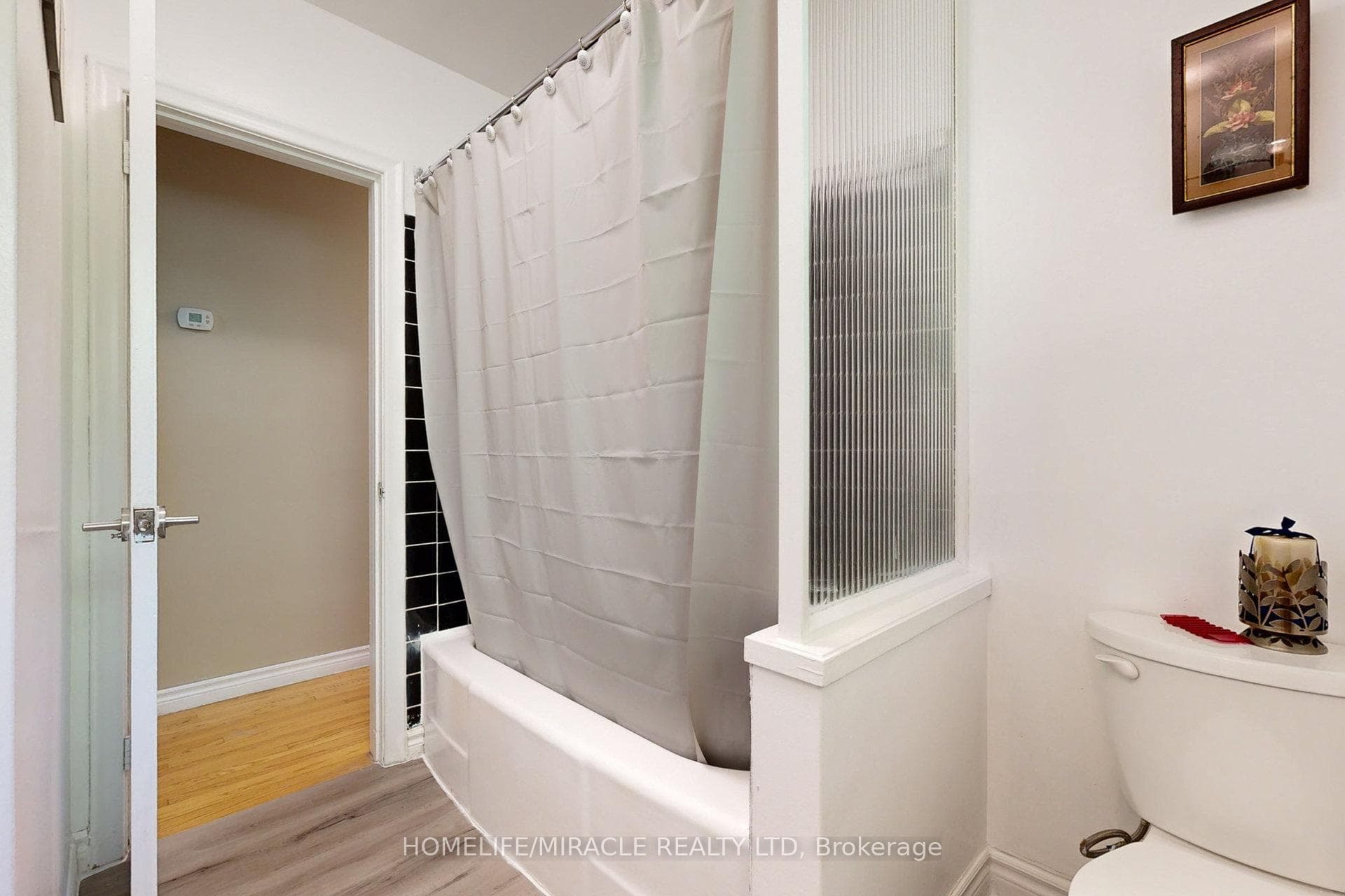 743 Law Street photo 21