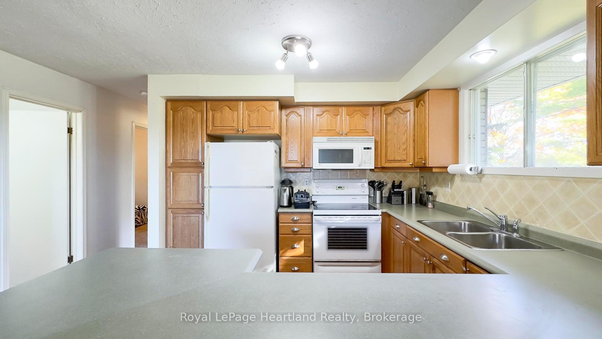 37881 Crystal Springs Road photo 11