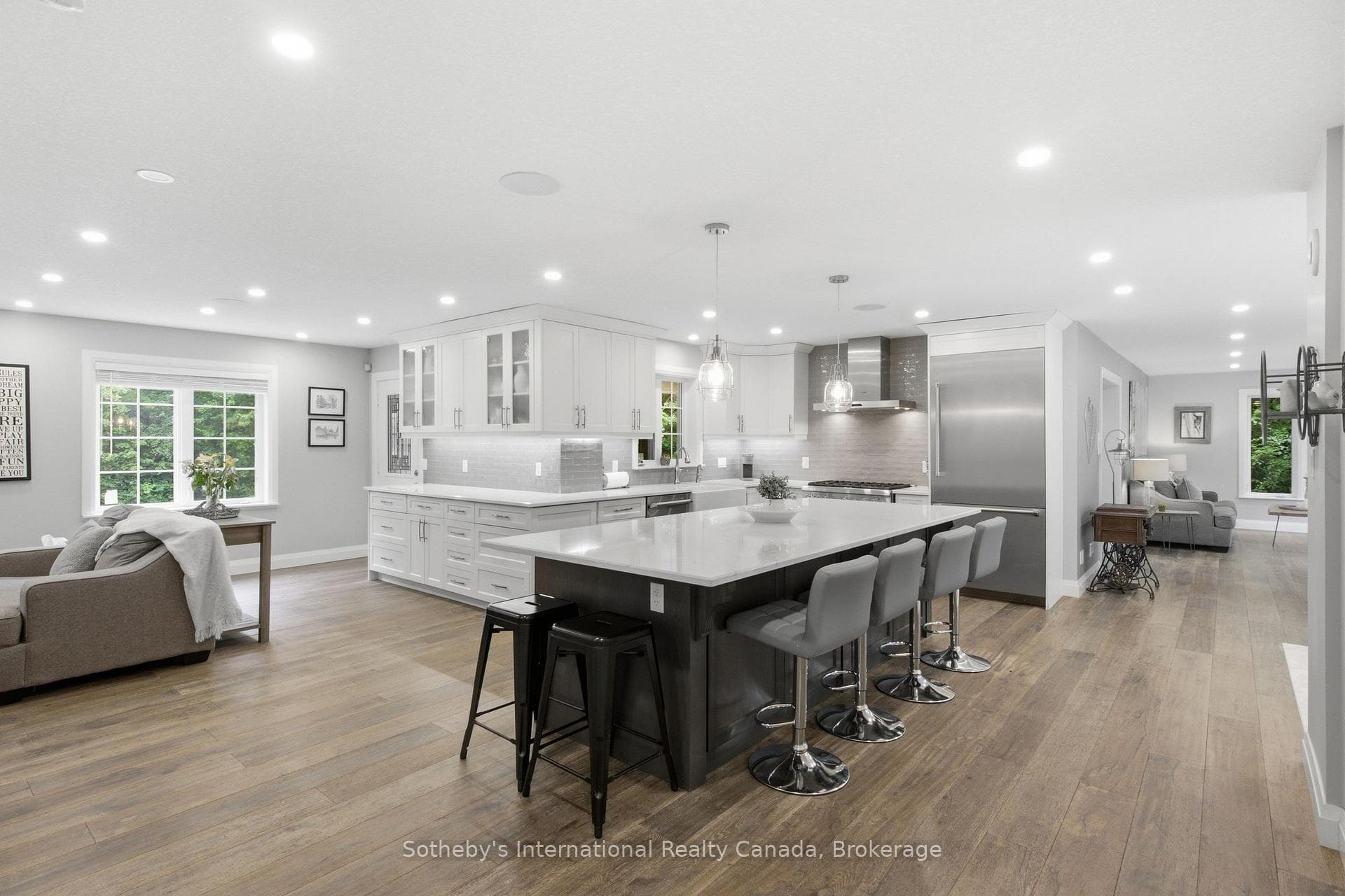 6153 Weisenberg Road photo 8