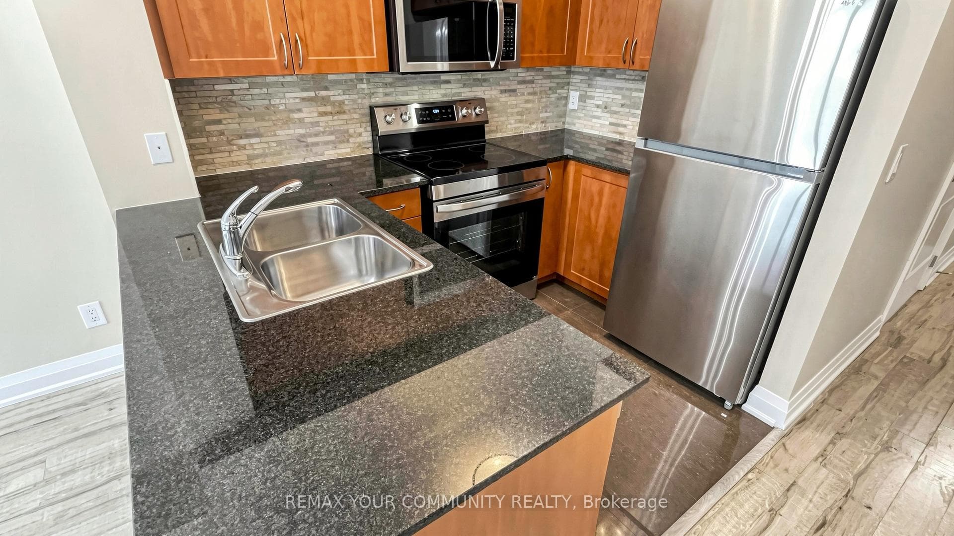 20 North Park Road Unit 1110 photo 10