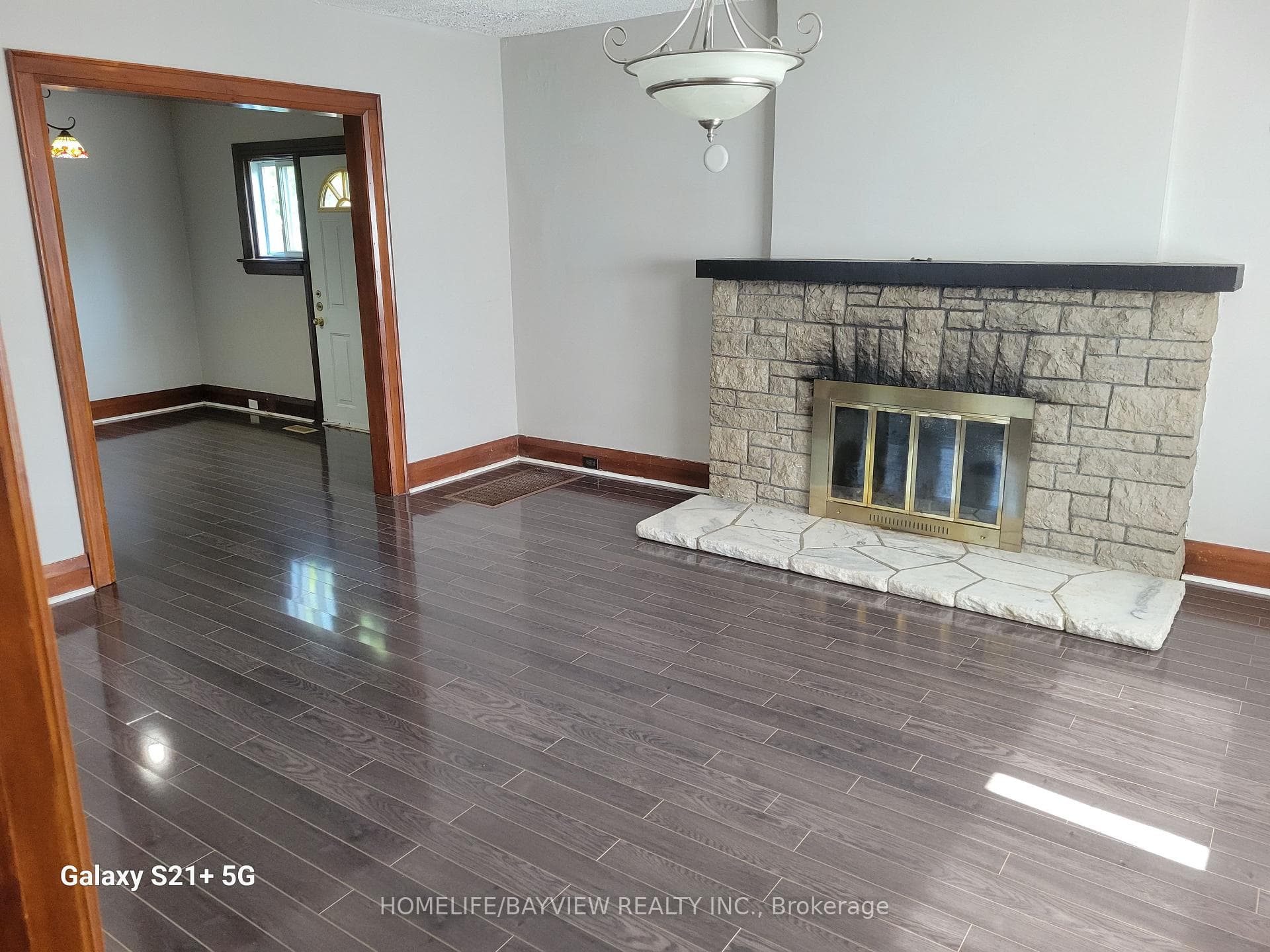 275 main (main floor) Street photo 6