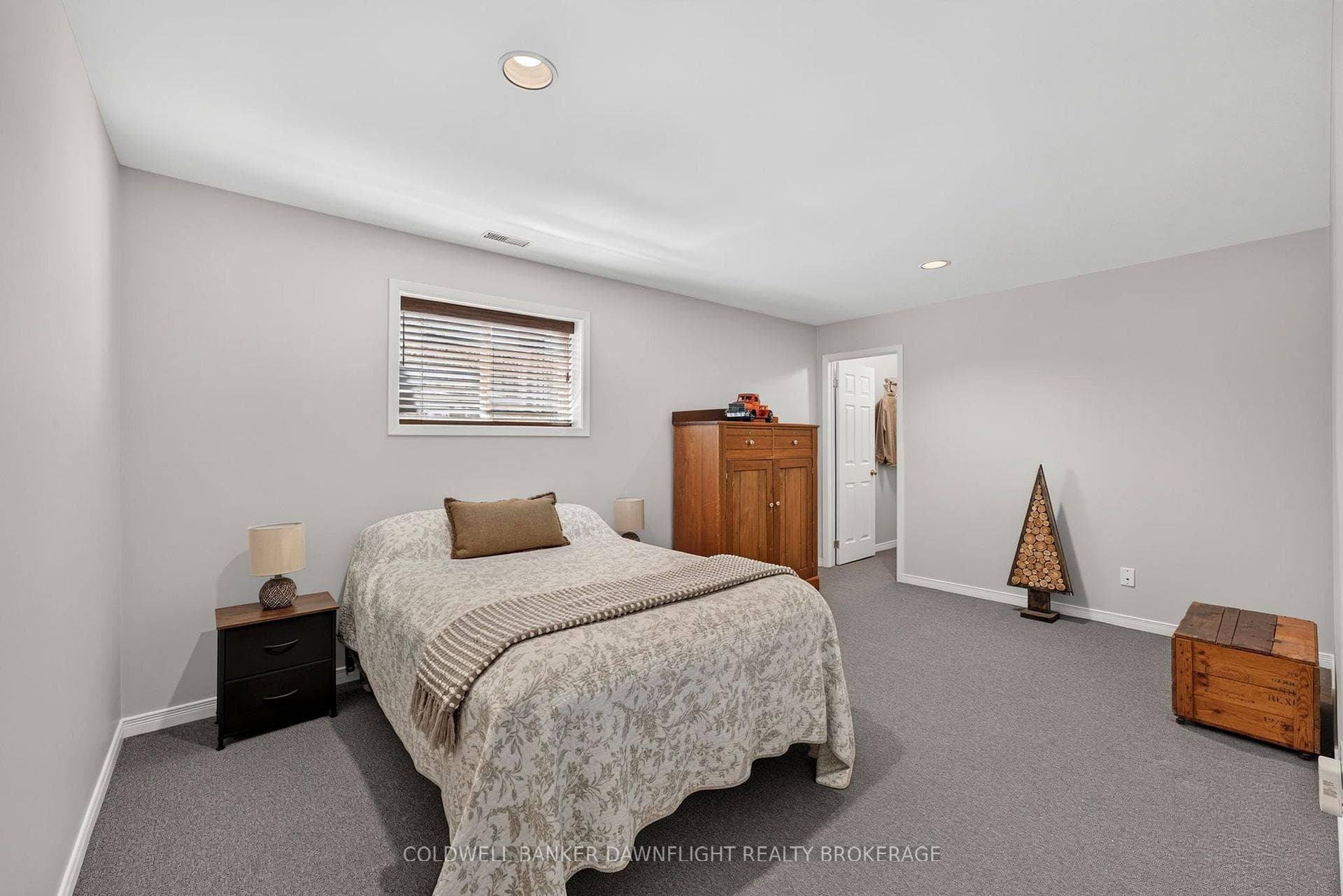 62 George Street photo 36