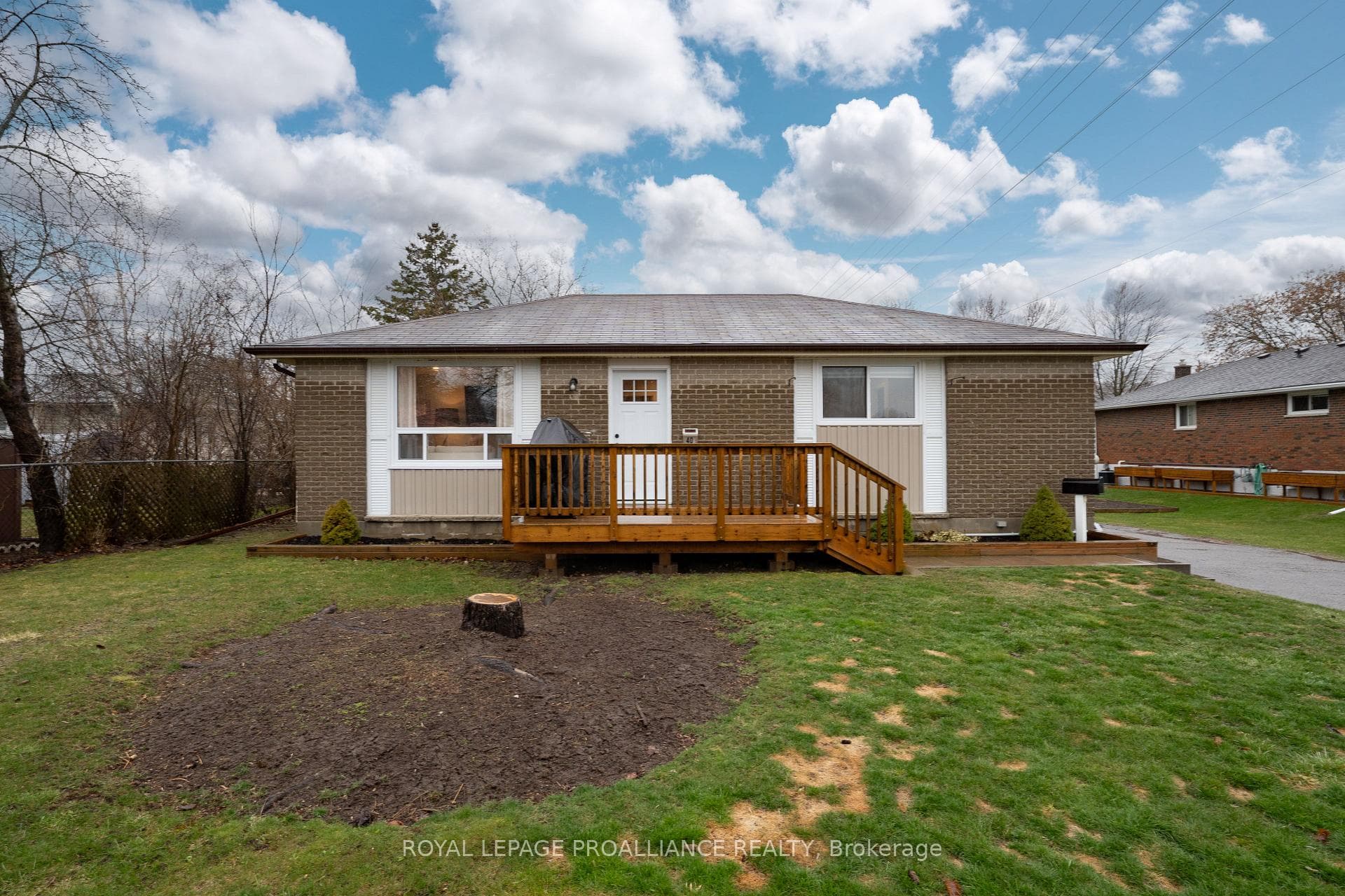 40 Marsh Drive photo 1
