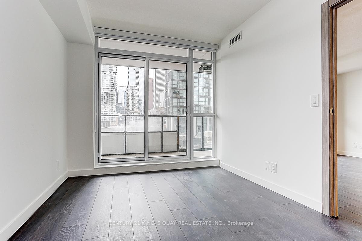 38 Widmer Street Unit 1103 photo 29