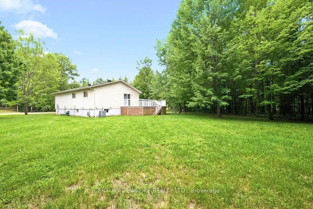 23 Cardinal Crescent photo 42