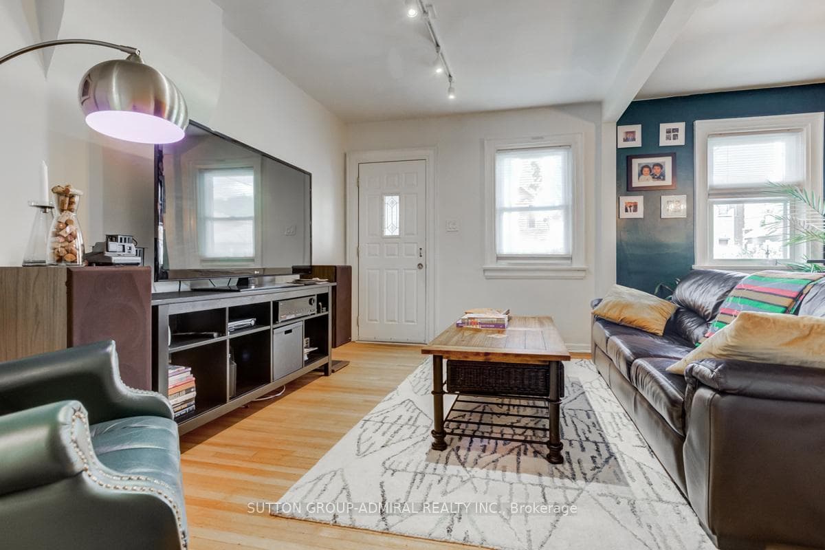 53 Pritchard Avenue photo 3