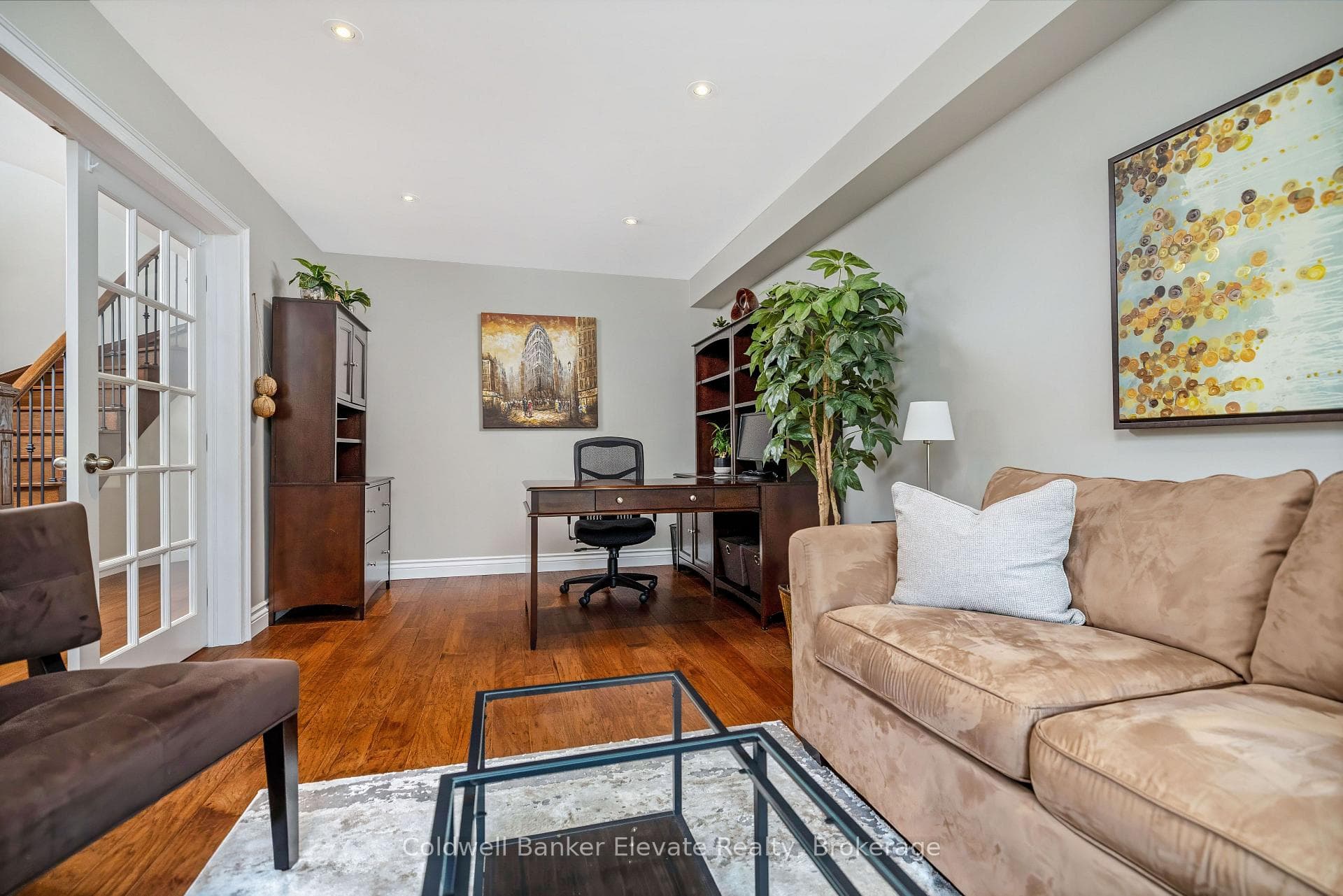 52 Curry Crescent photo 10