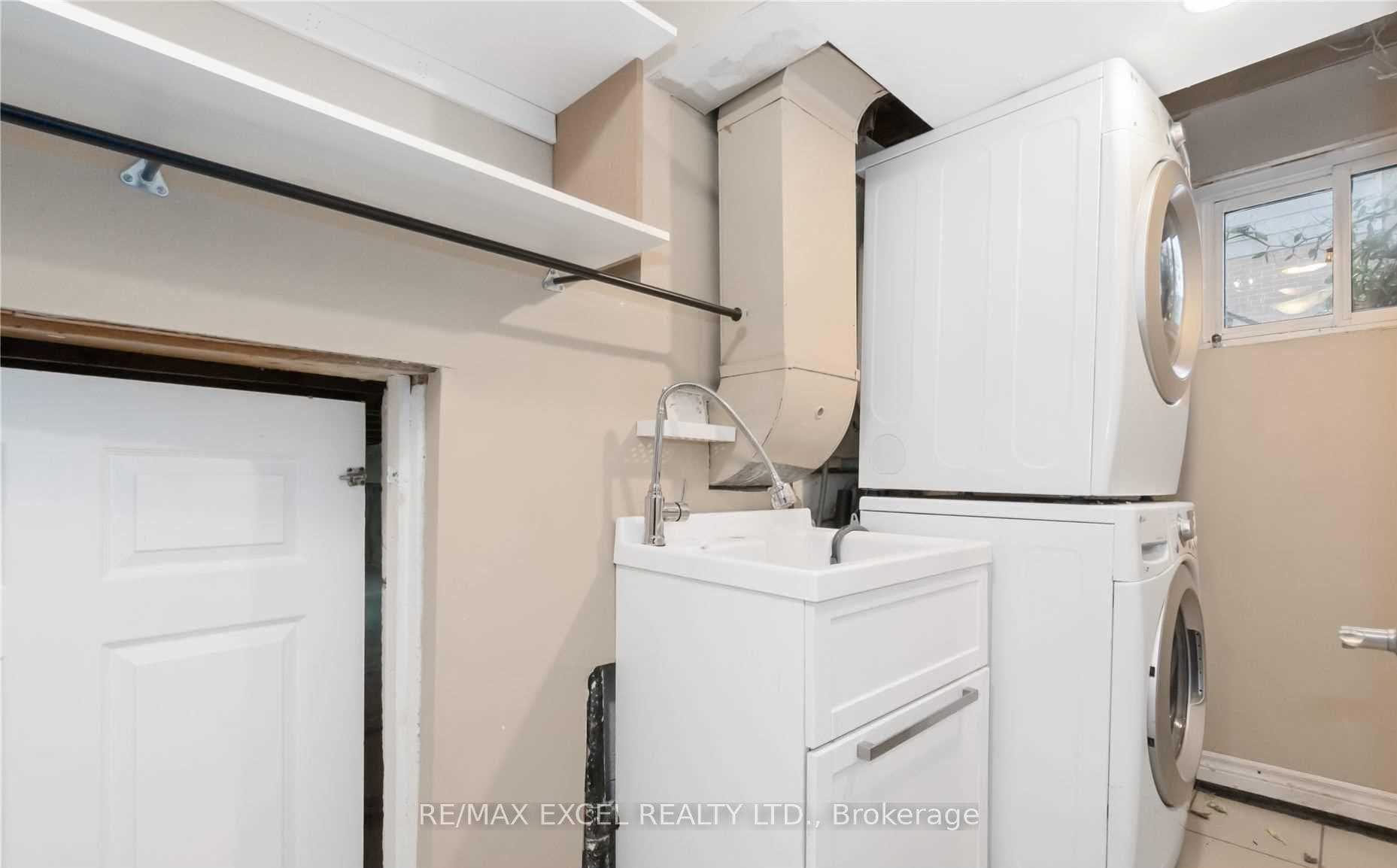 341 Crosby Avenue photo 32