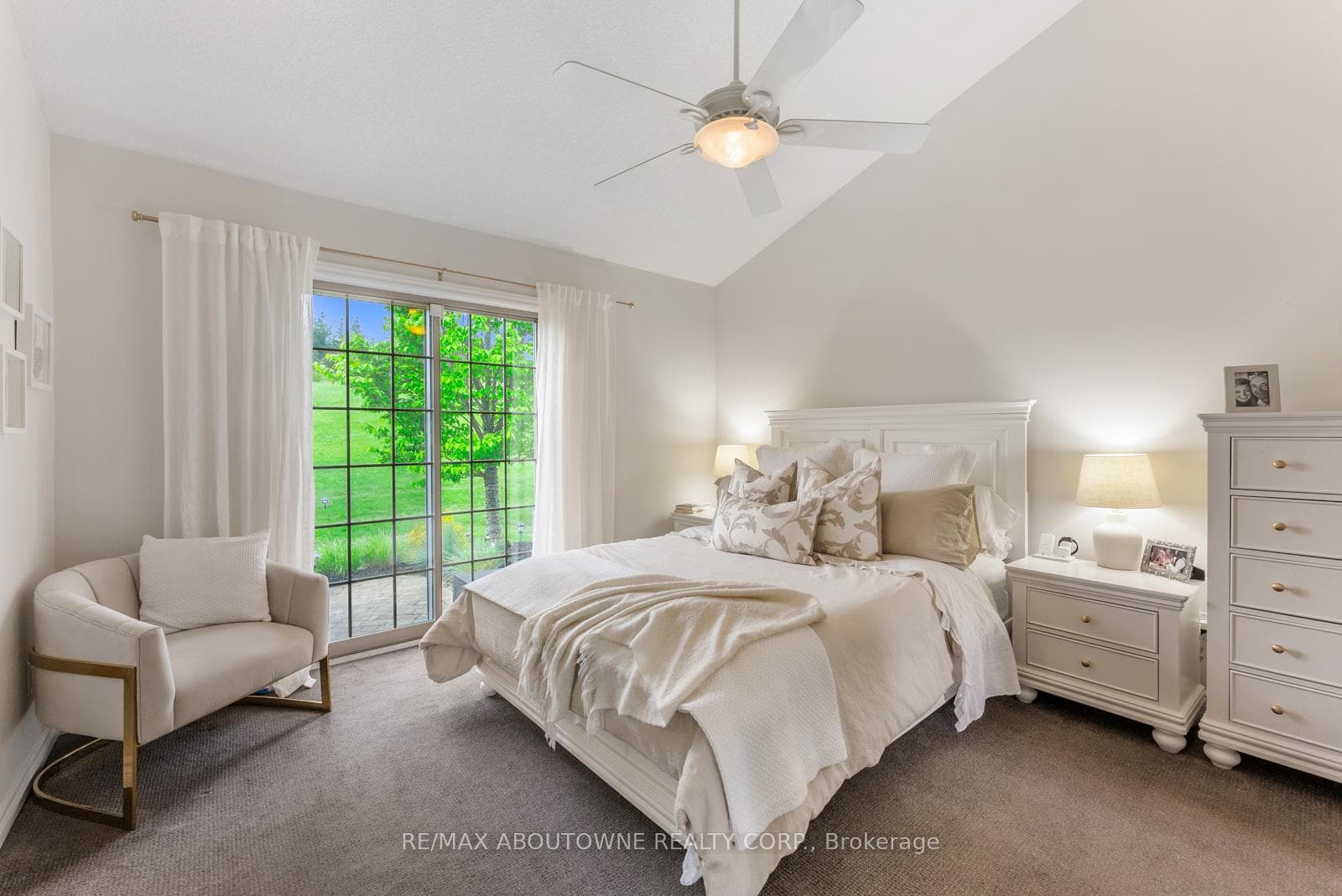 4 Reddington Drive Unit 3 photo 15