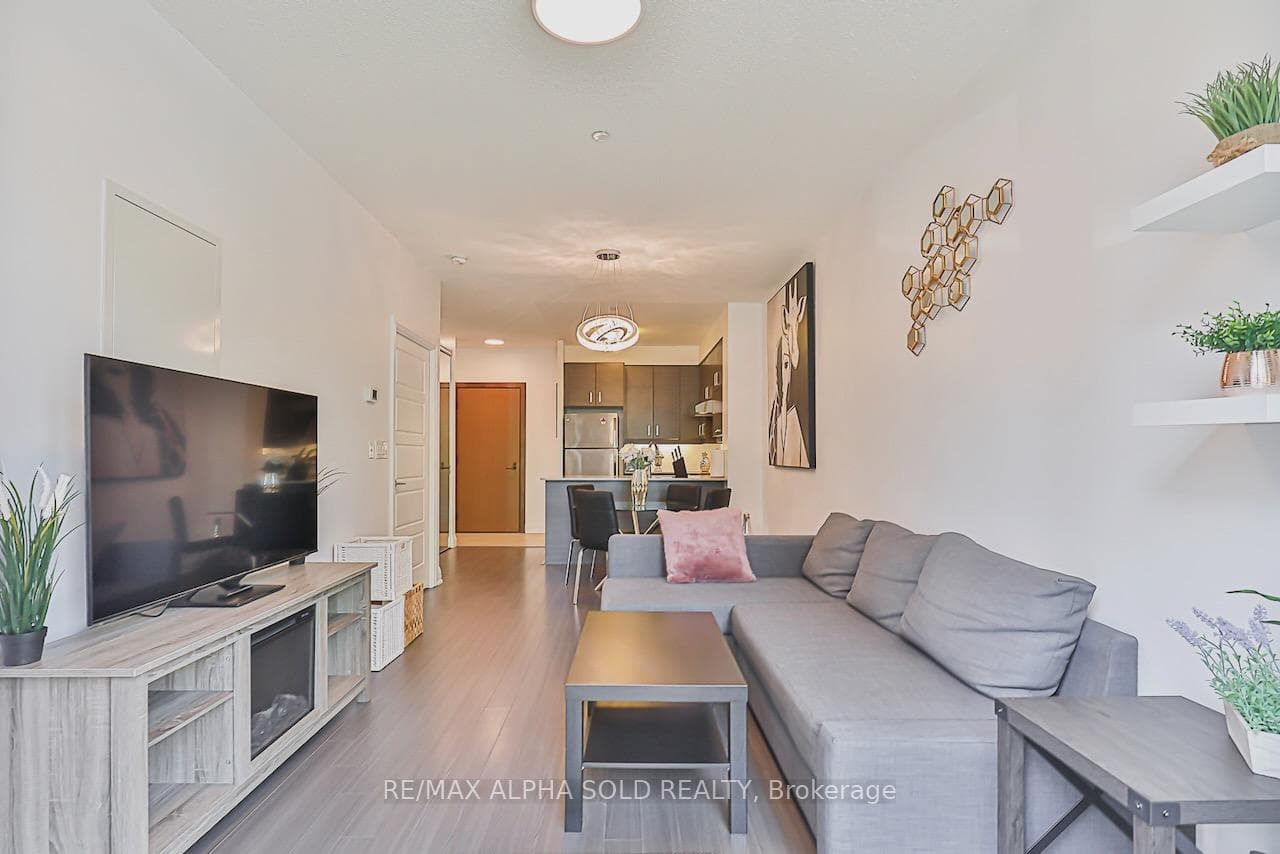8228 Birchmount Road Unit 105 photo 24