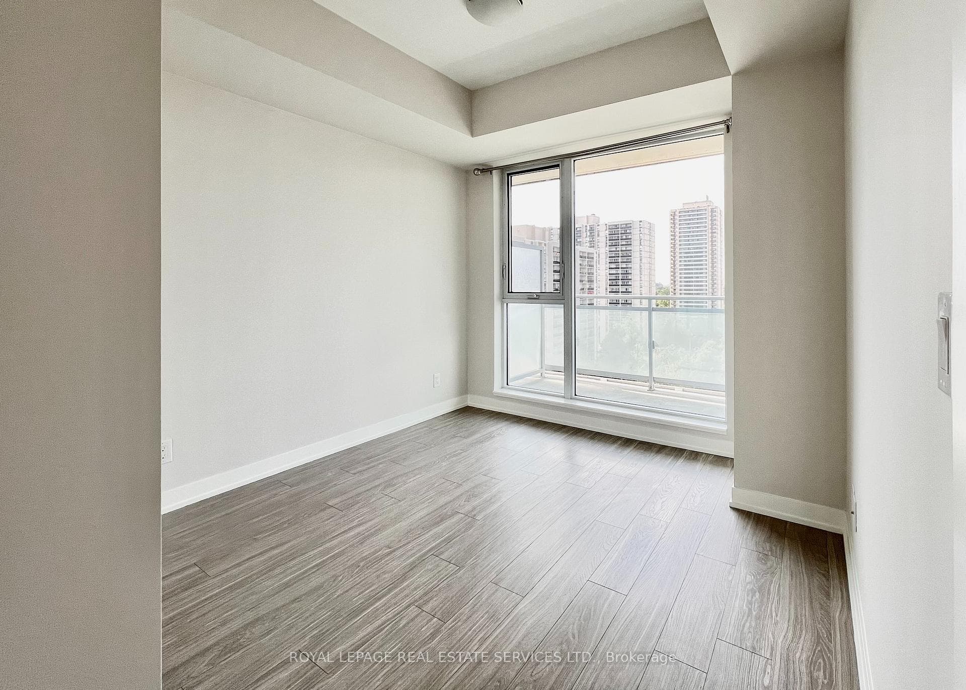 1830 Bloor Street Unit 1117 photo 21