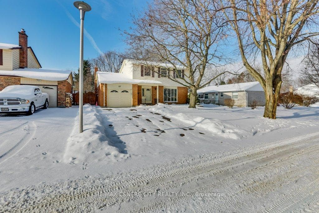 37 Westmorland Road photo 2