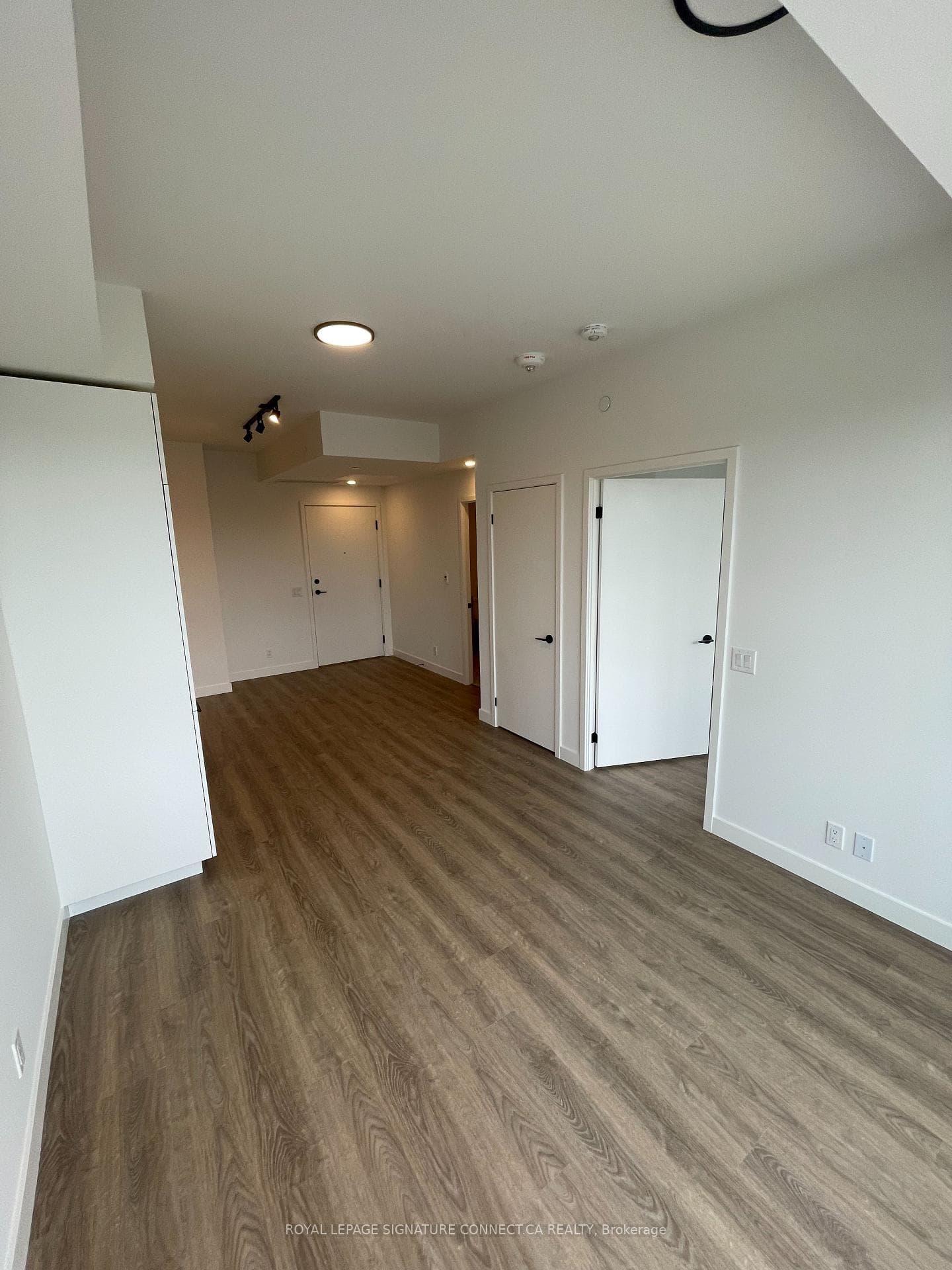 1050 Eastern Avenue Unit 625 photo 3