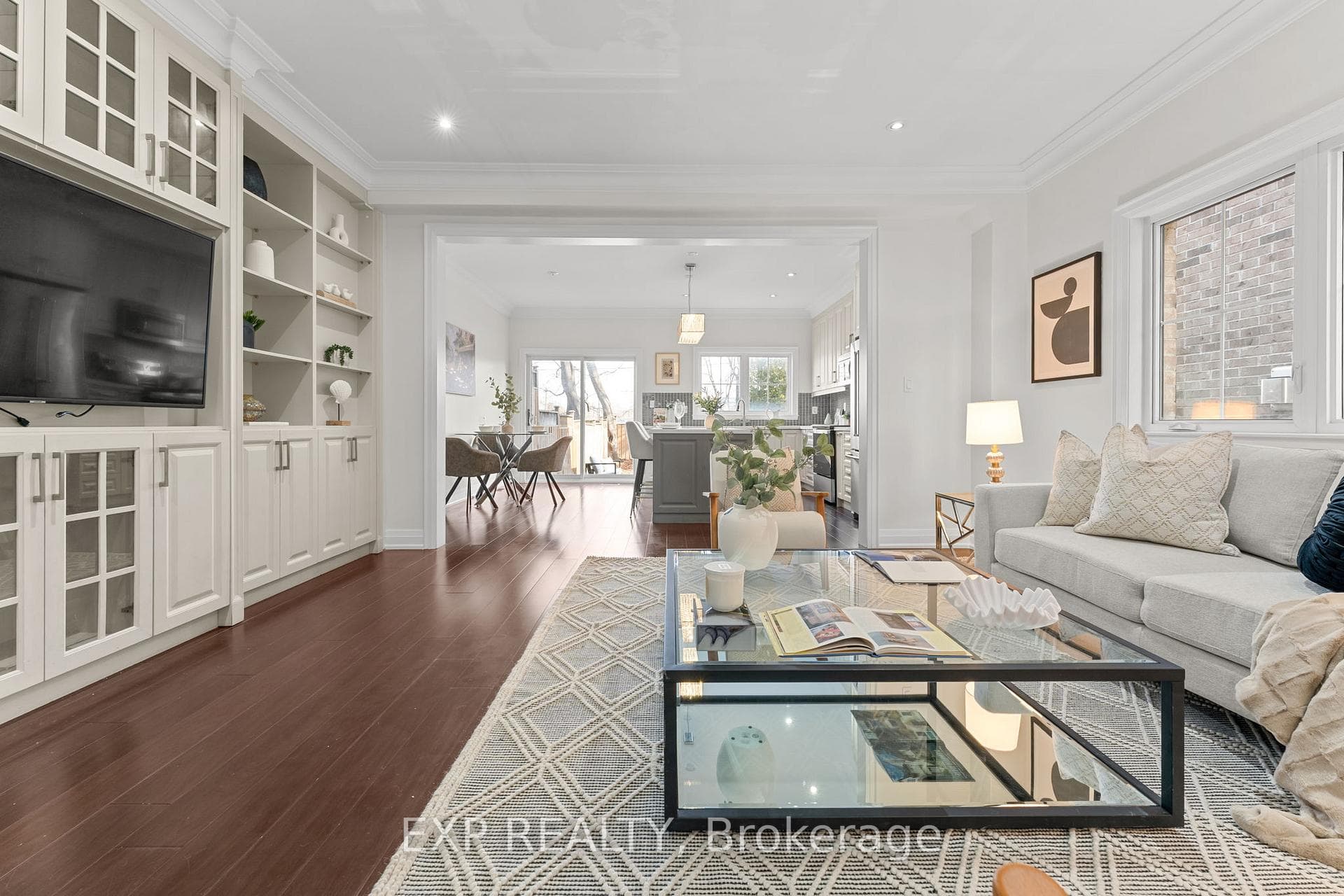 17 Harrison Avenue photo 5
