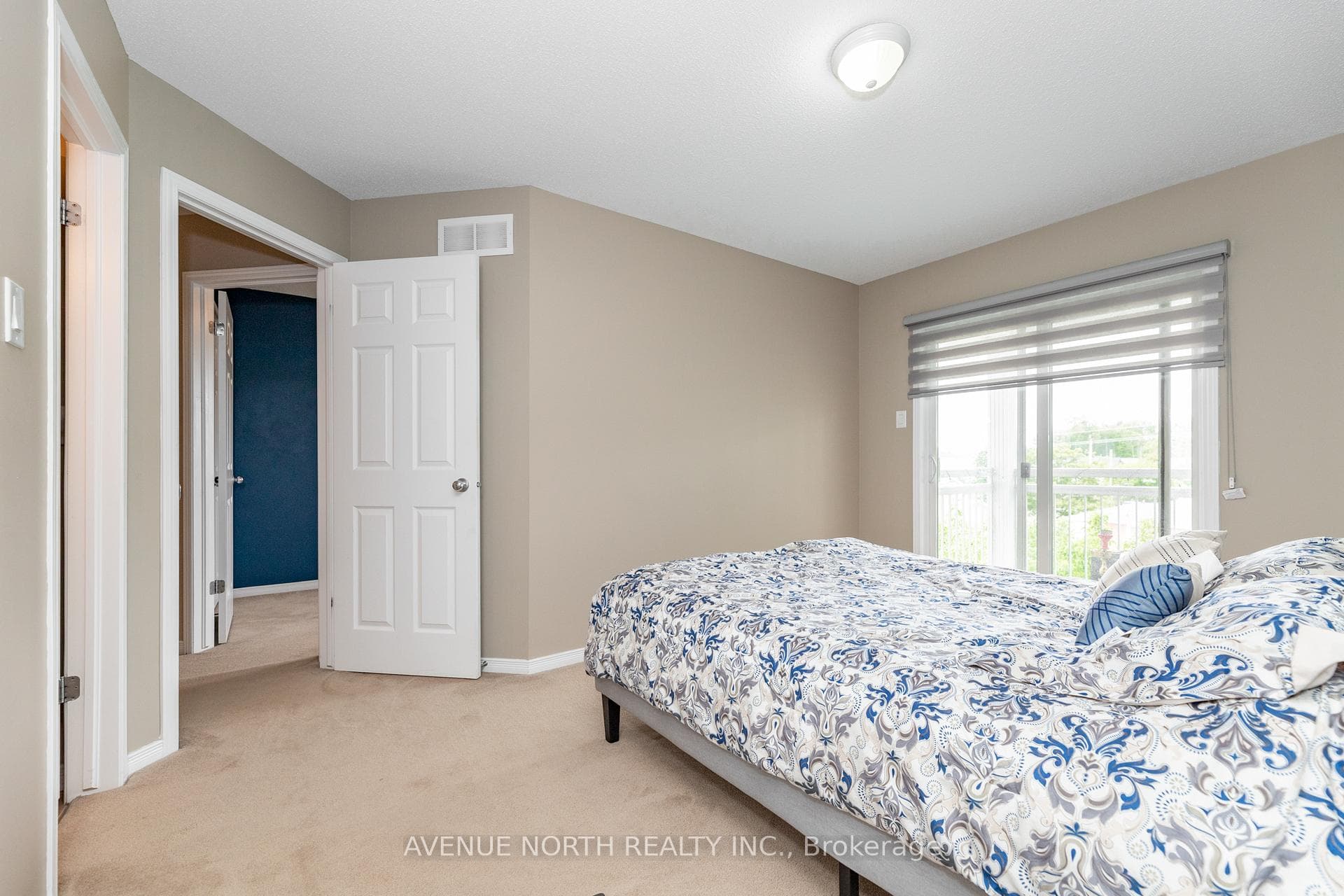 362 Galston Private photo 26