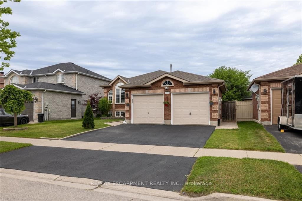 192 Sproule Drive photo 5