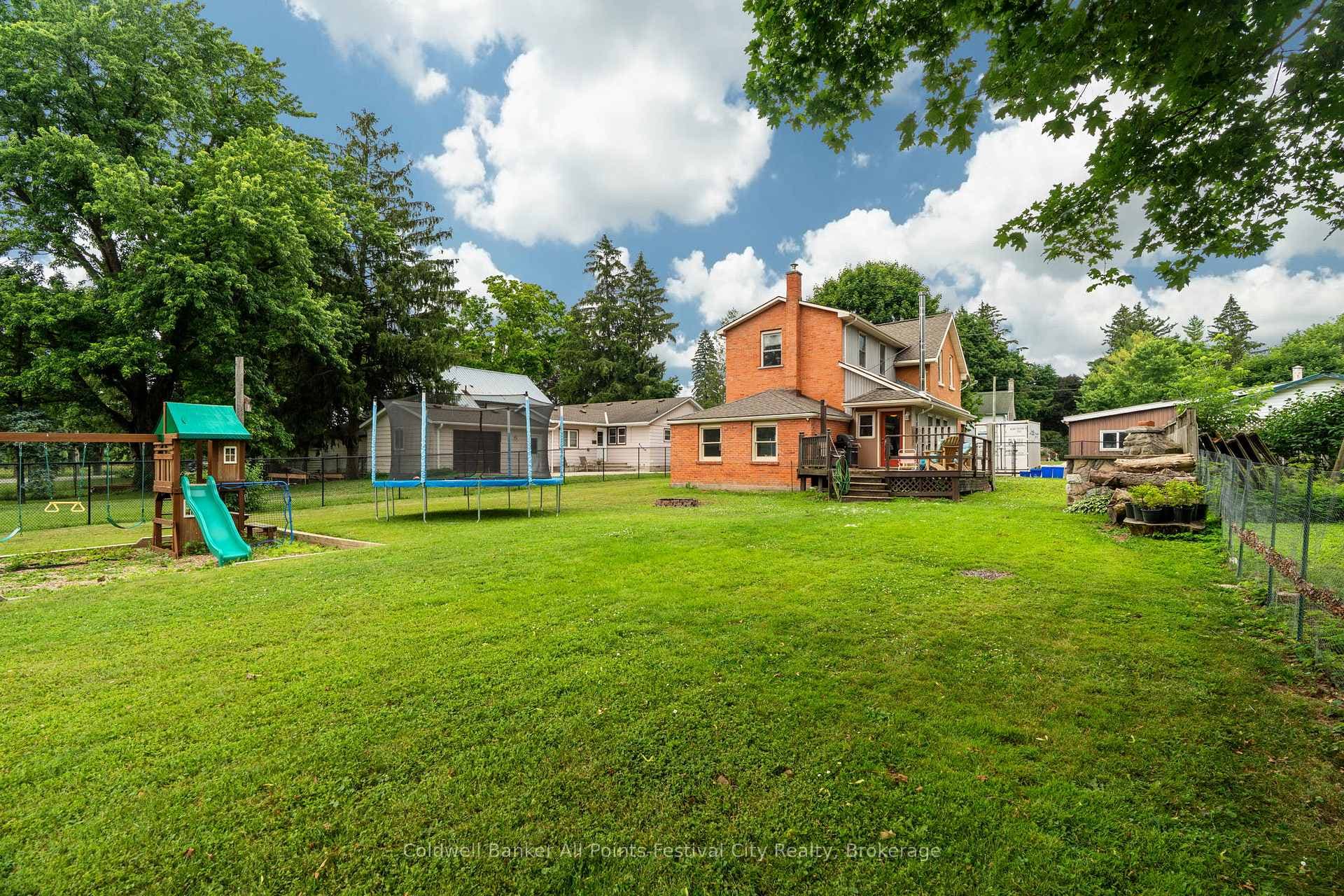 514 Alice Street photo 37