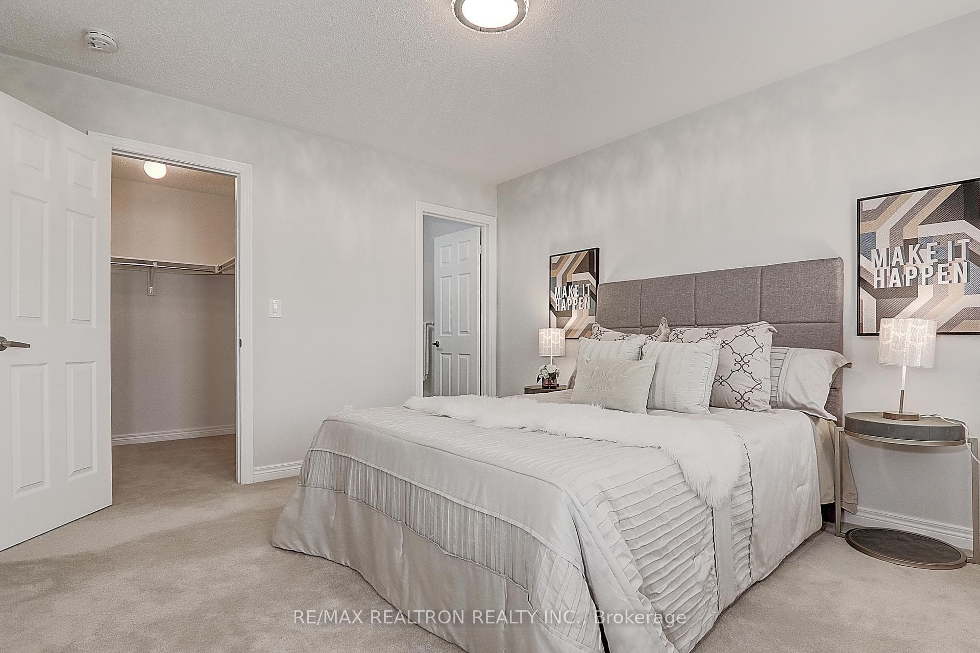 71 Collier Crescent photo 31
