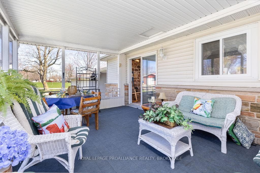 2854 Highway 15 N/A photo 22