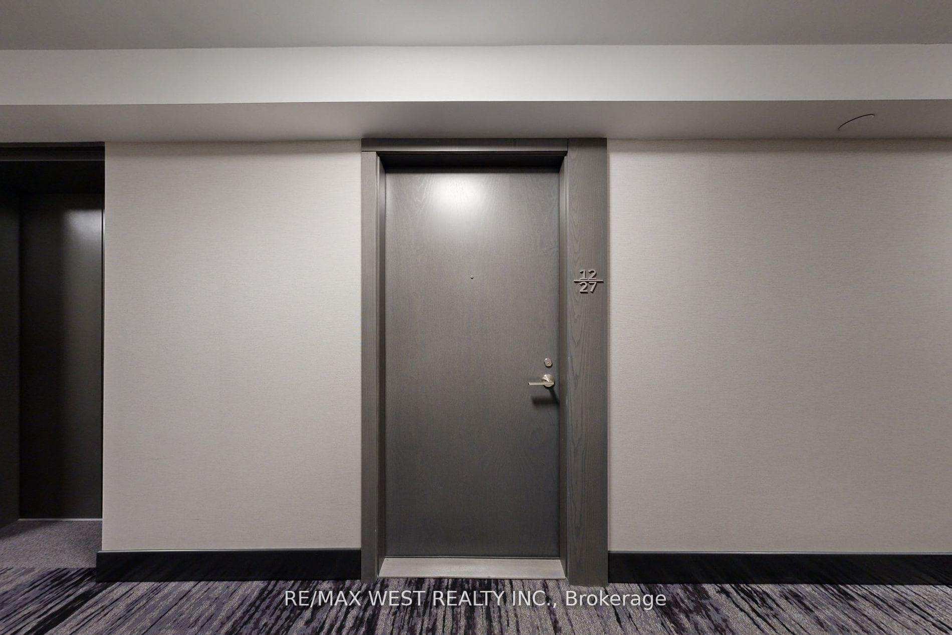 5 Mabelle Avenue Unit 1227 photo 3