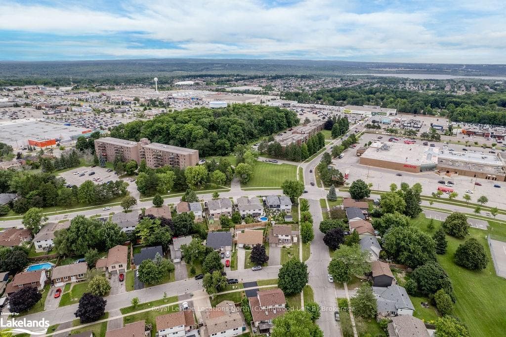 155 OREN Boulevard photo 37