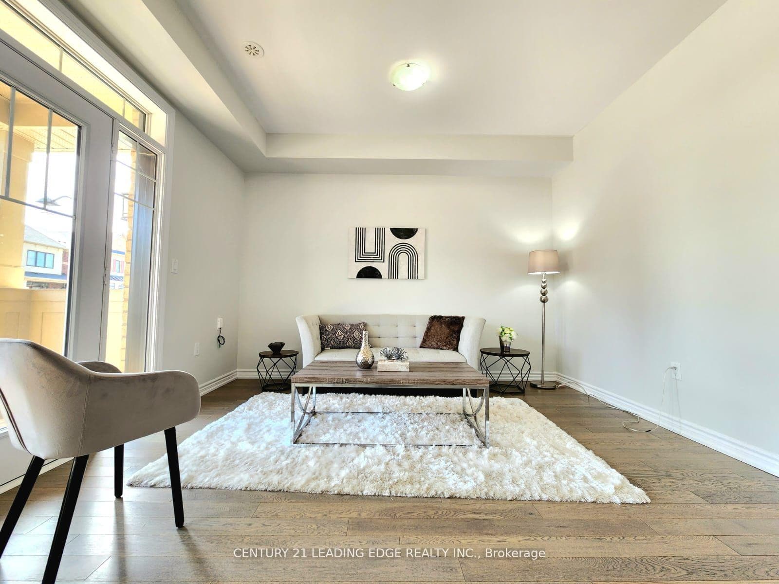 10 Fraleigh Avenue photo 4