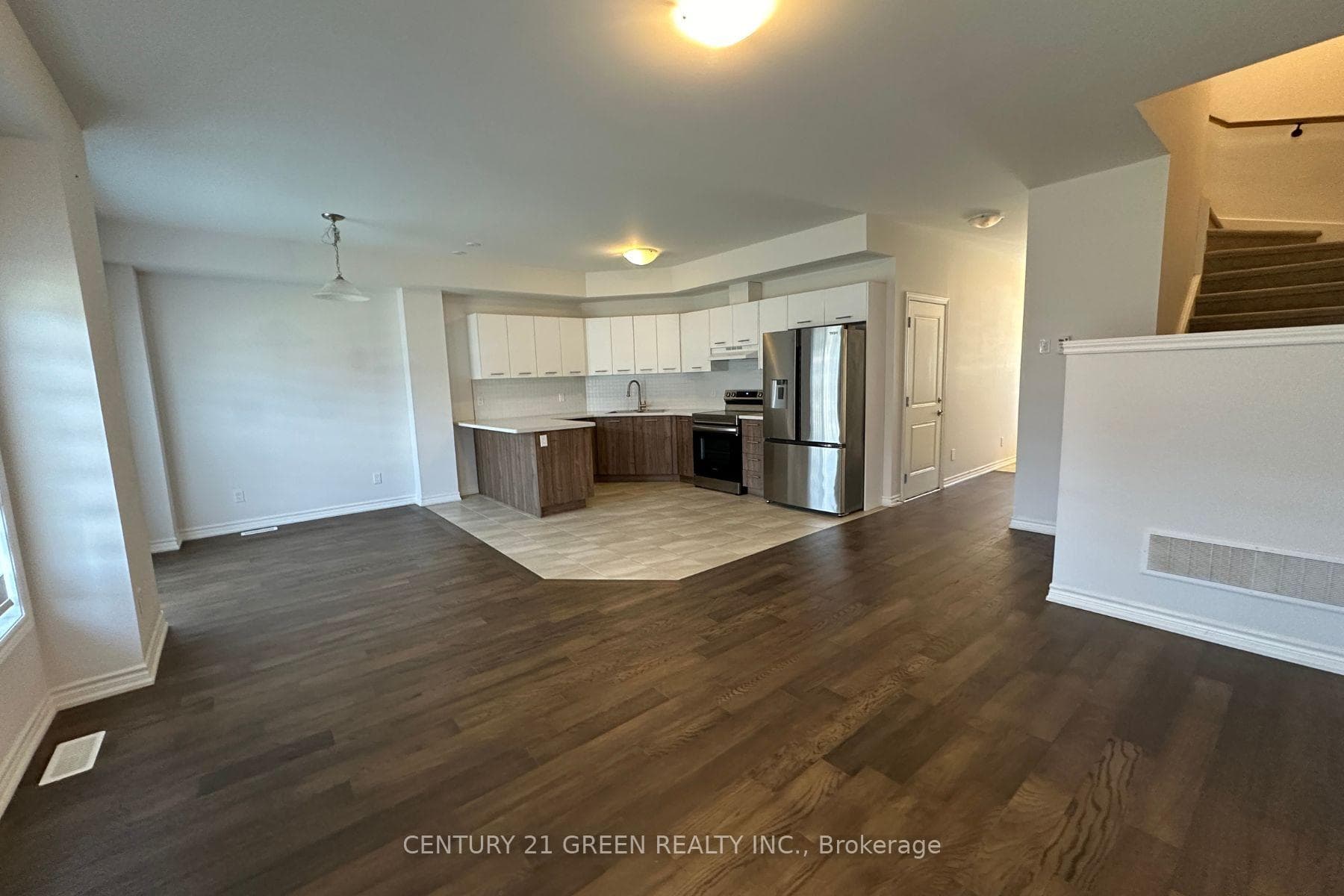 163 Rosie Street photo 7