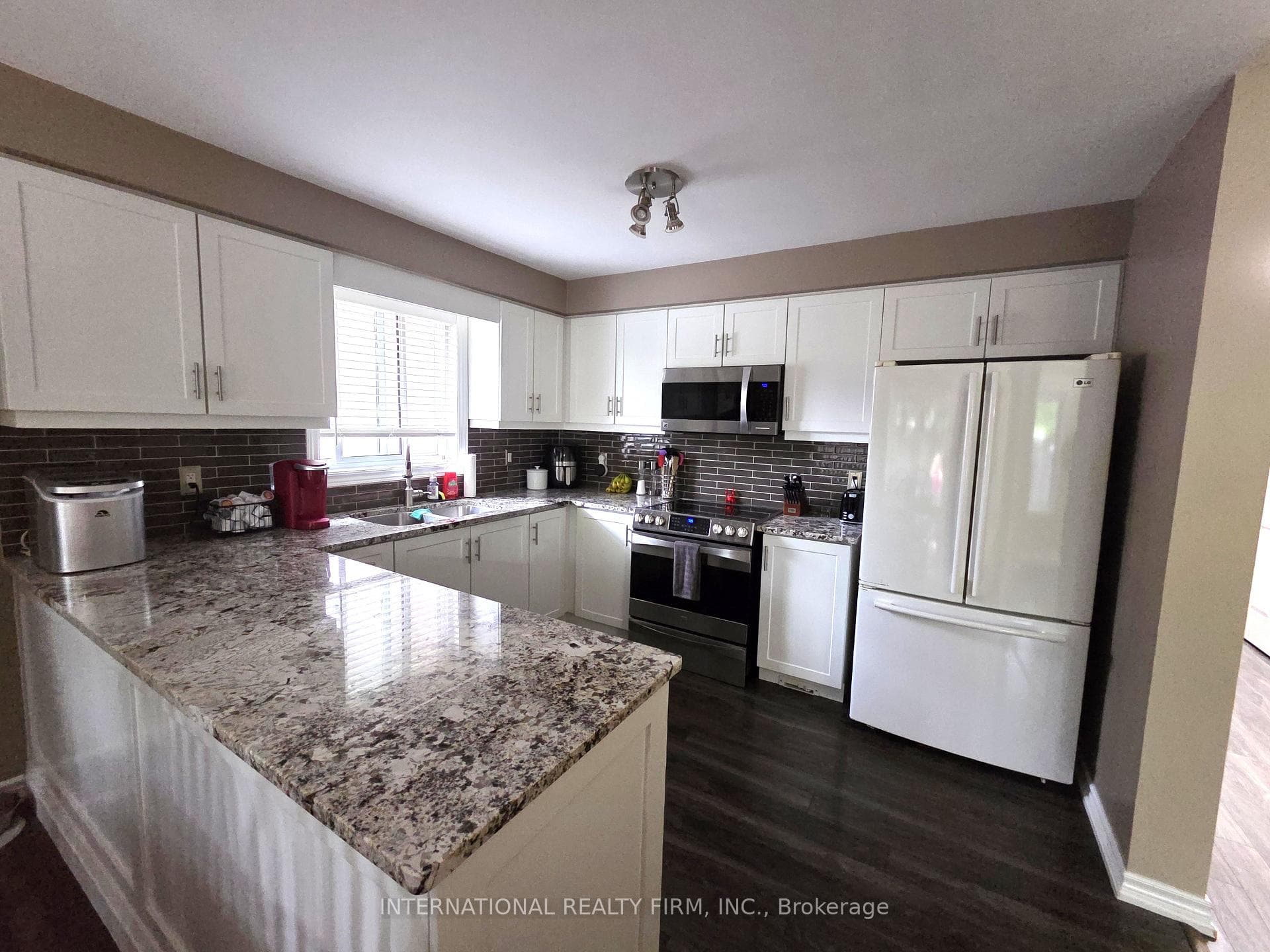 132 Esther Drive photo 10
