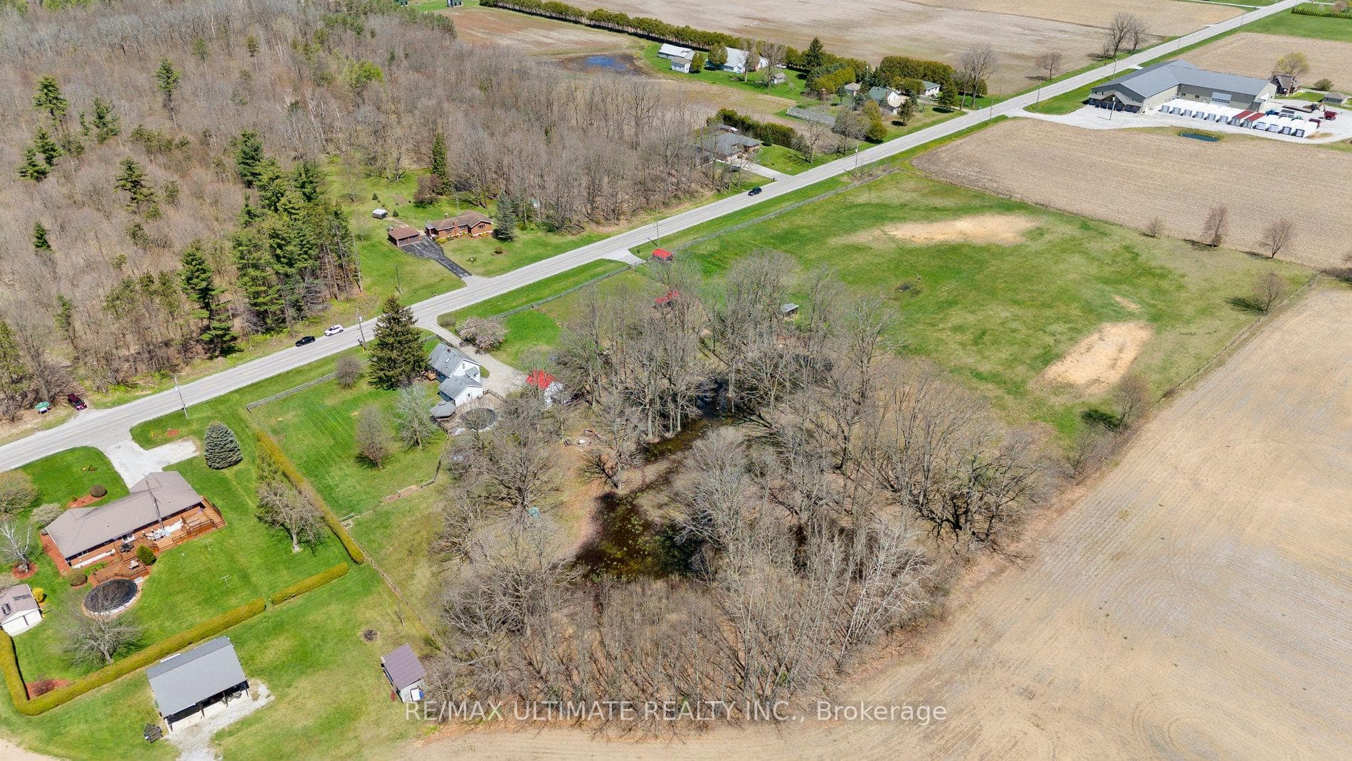 1174 Norfolk County Rd 21 Road photo 5