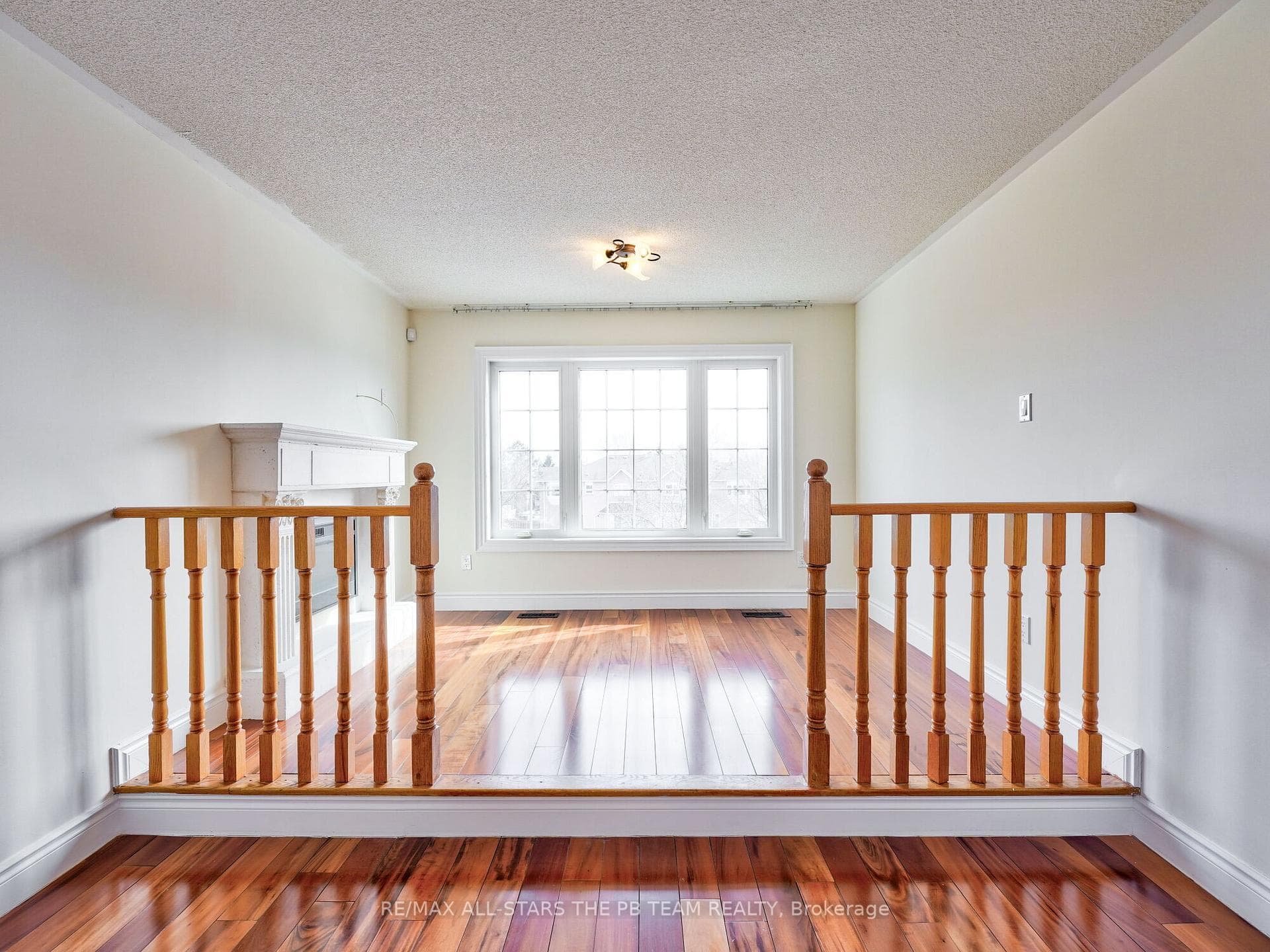 2227 Rodick Road photo 19