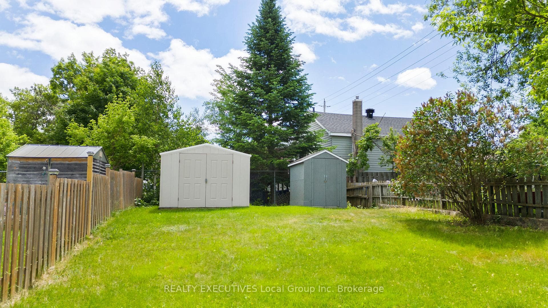 521 METCALFE Street photo 3