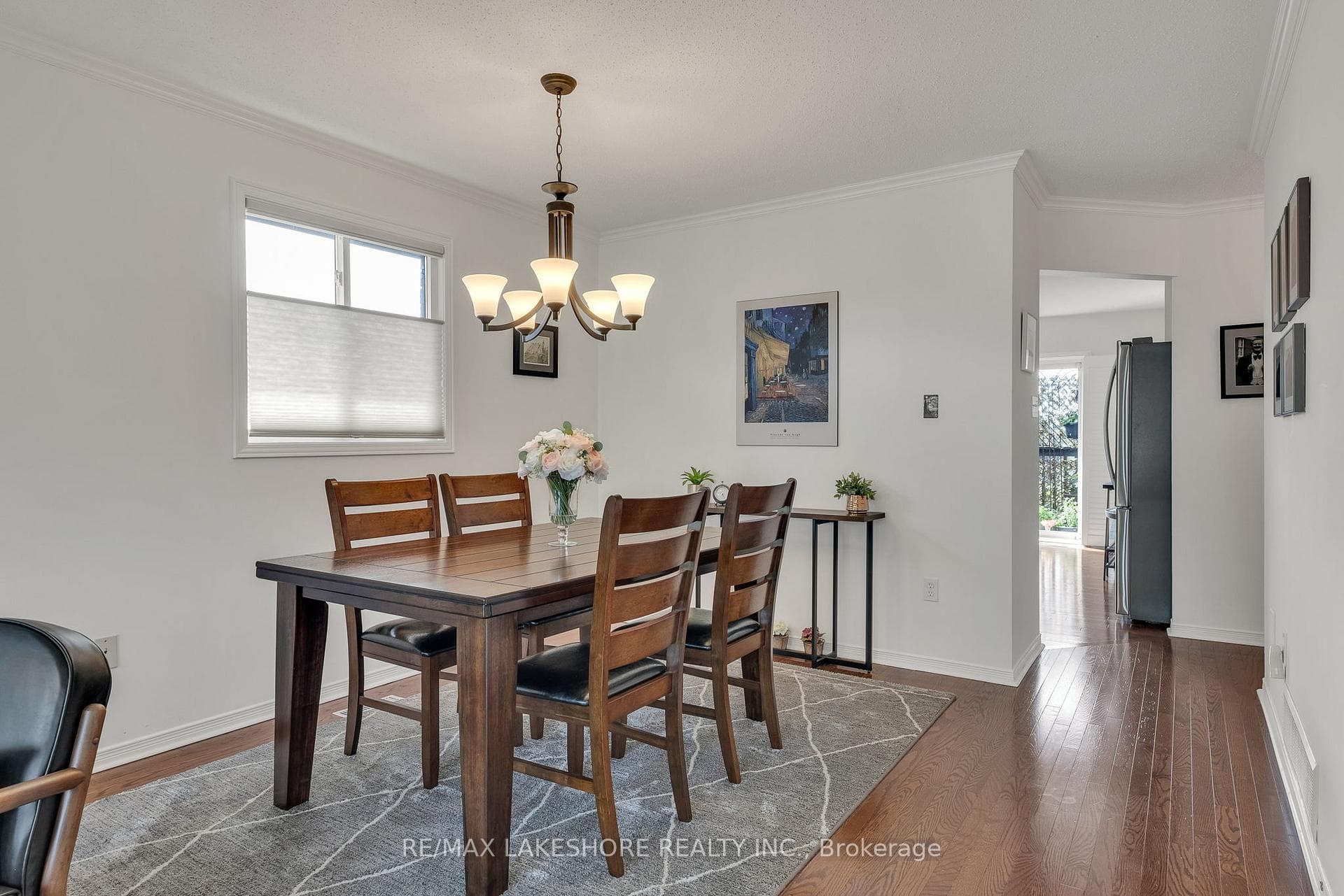 305 Rockingham Court photo 7