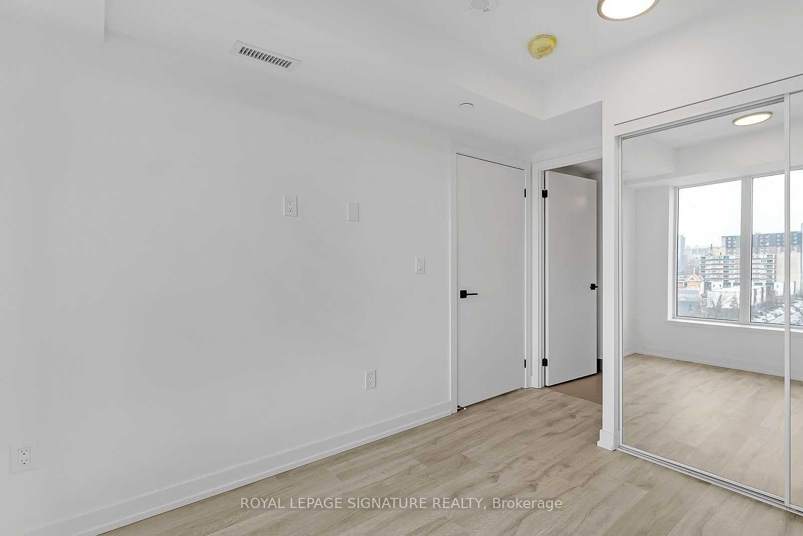 2 Augusta Avenue Unit 1008 photo 10