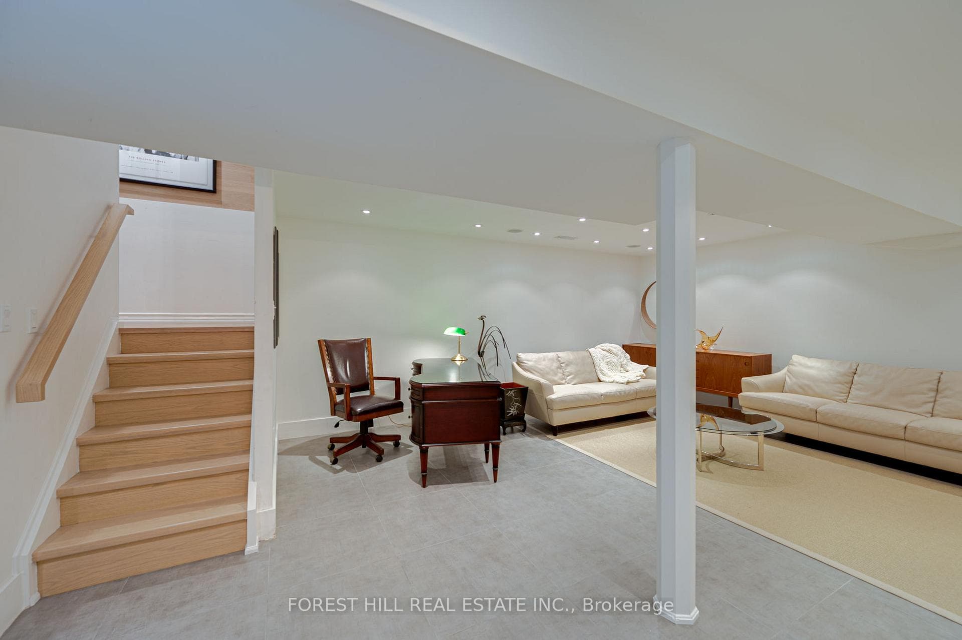 168 Borrows Street photo 25