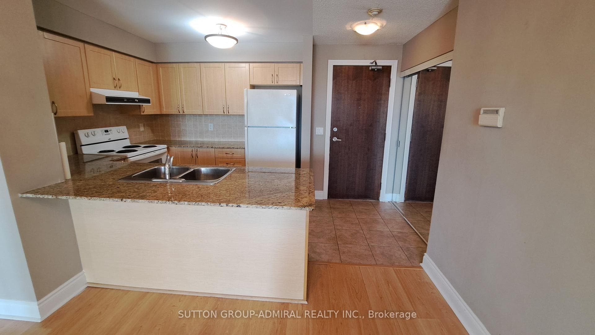 7 North Park Road Unit #1712 photo 10