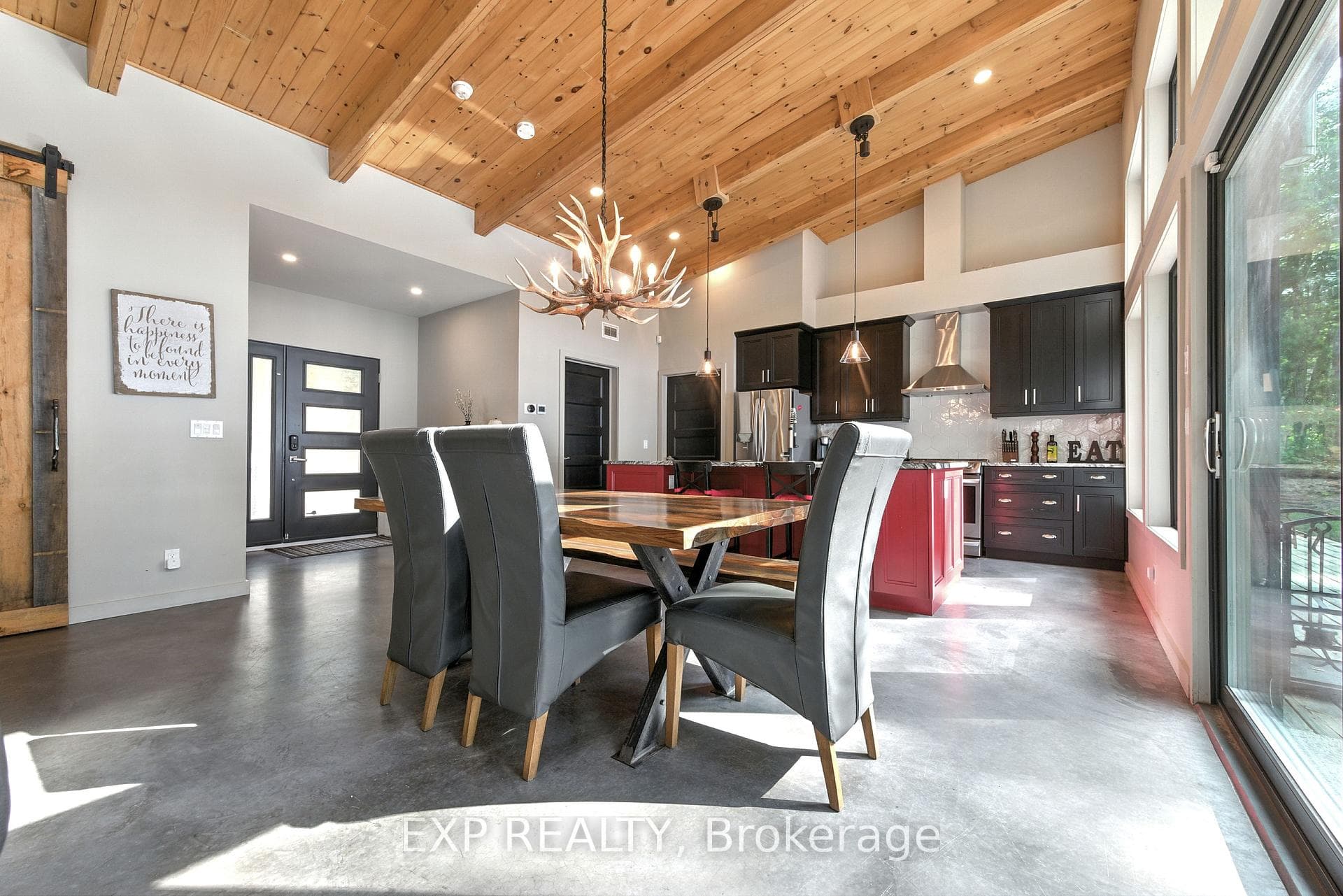 332 Lachlan Lane photo 28