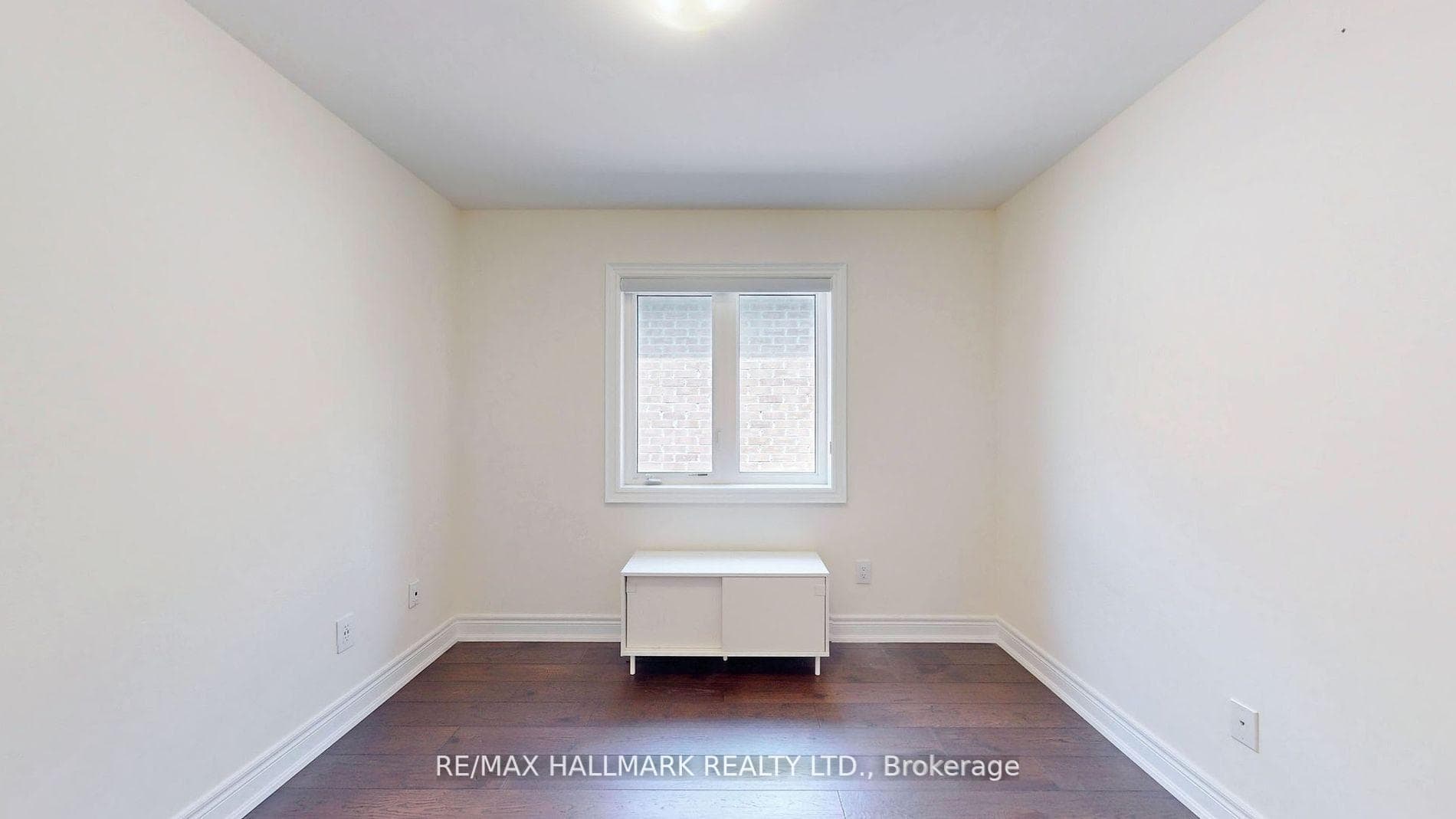 164 Frederick Pearson Street photo 33