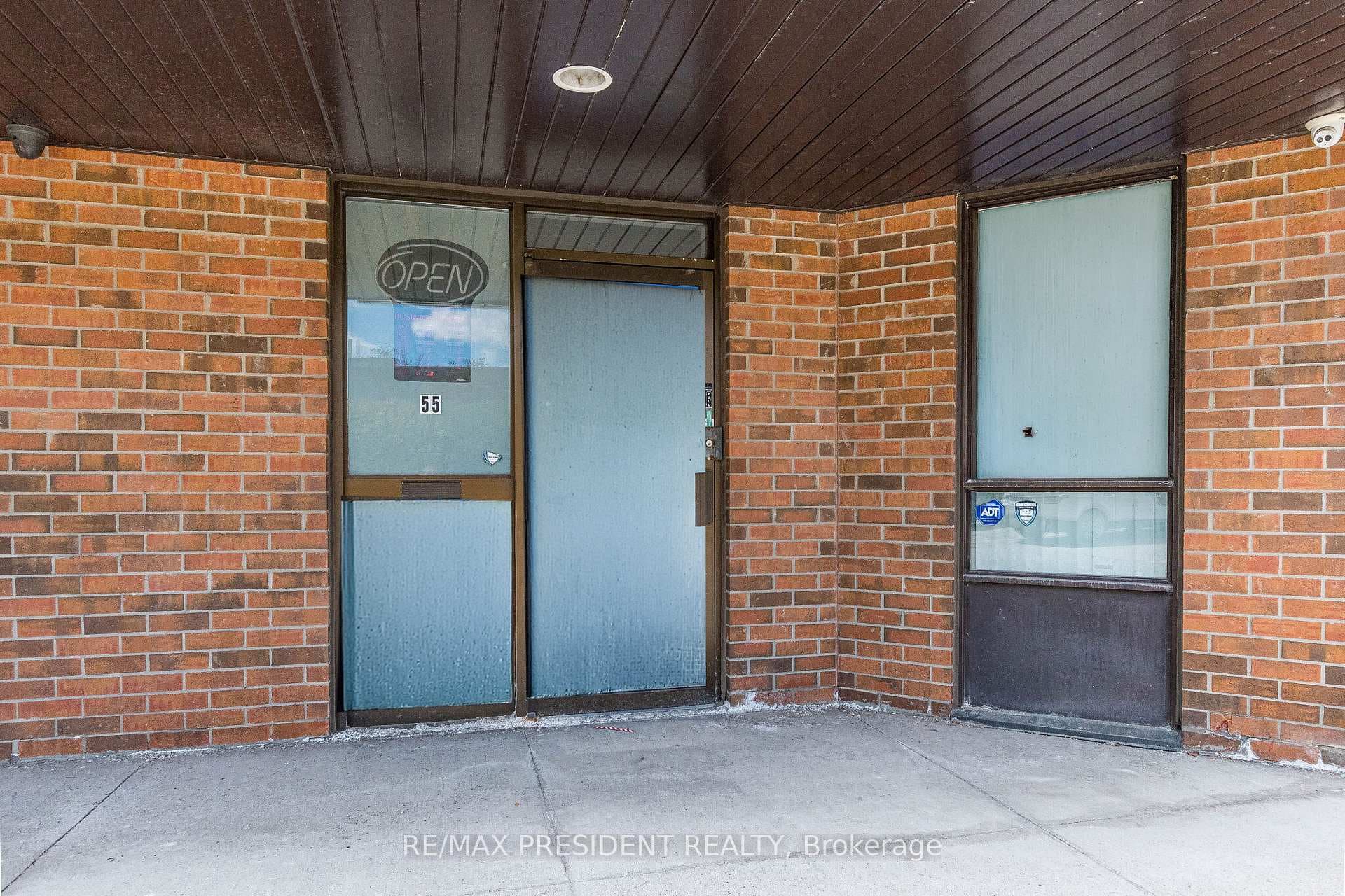 8500 Torbram Road Unit 55 & 56 photo 3