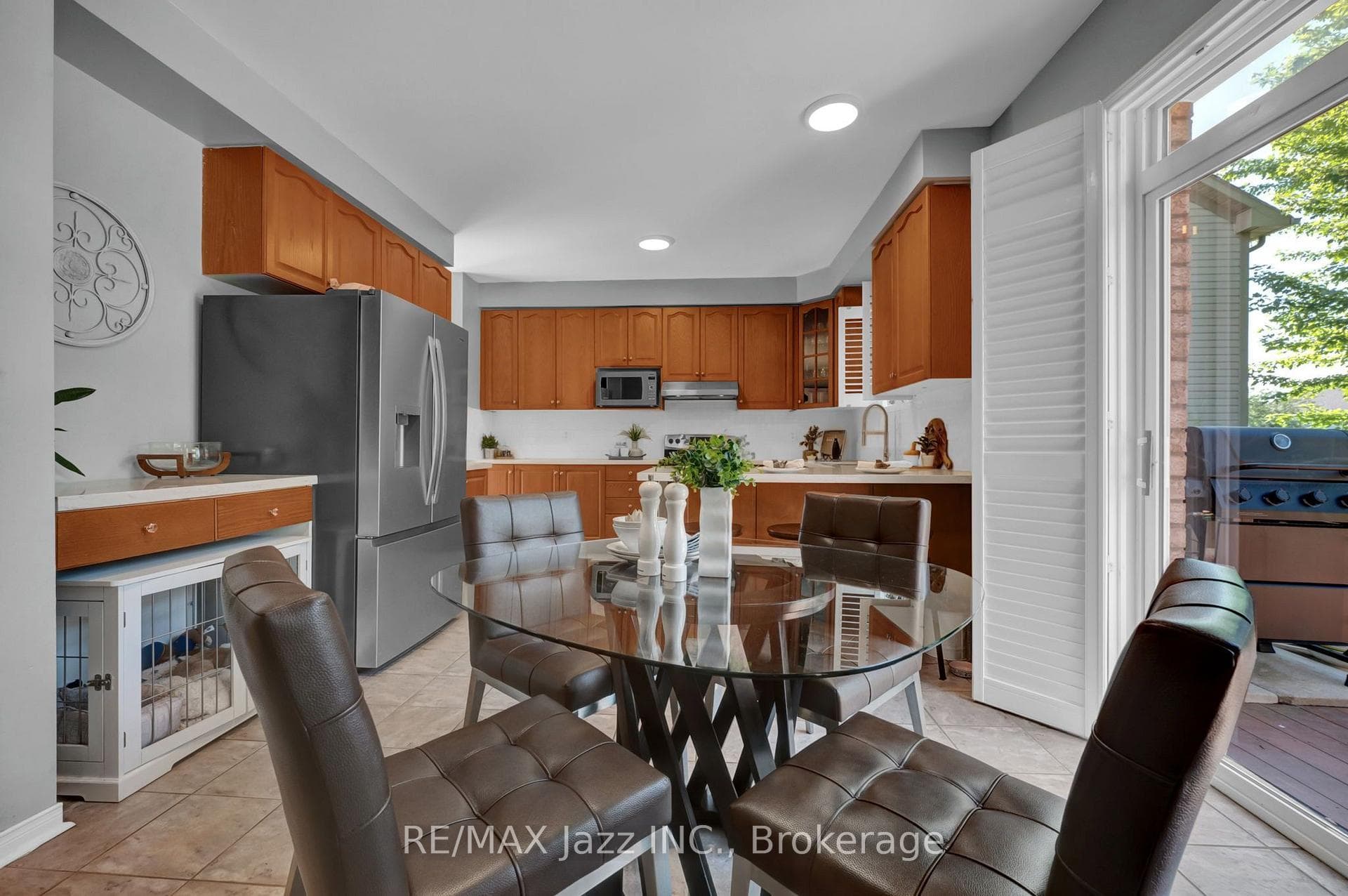 1098 Keswick Court photo 28
