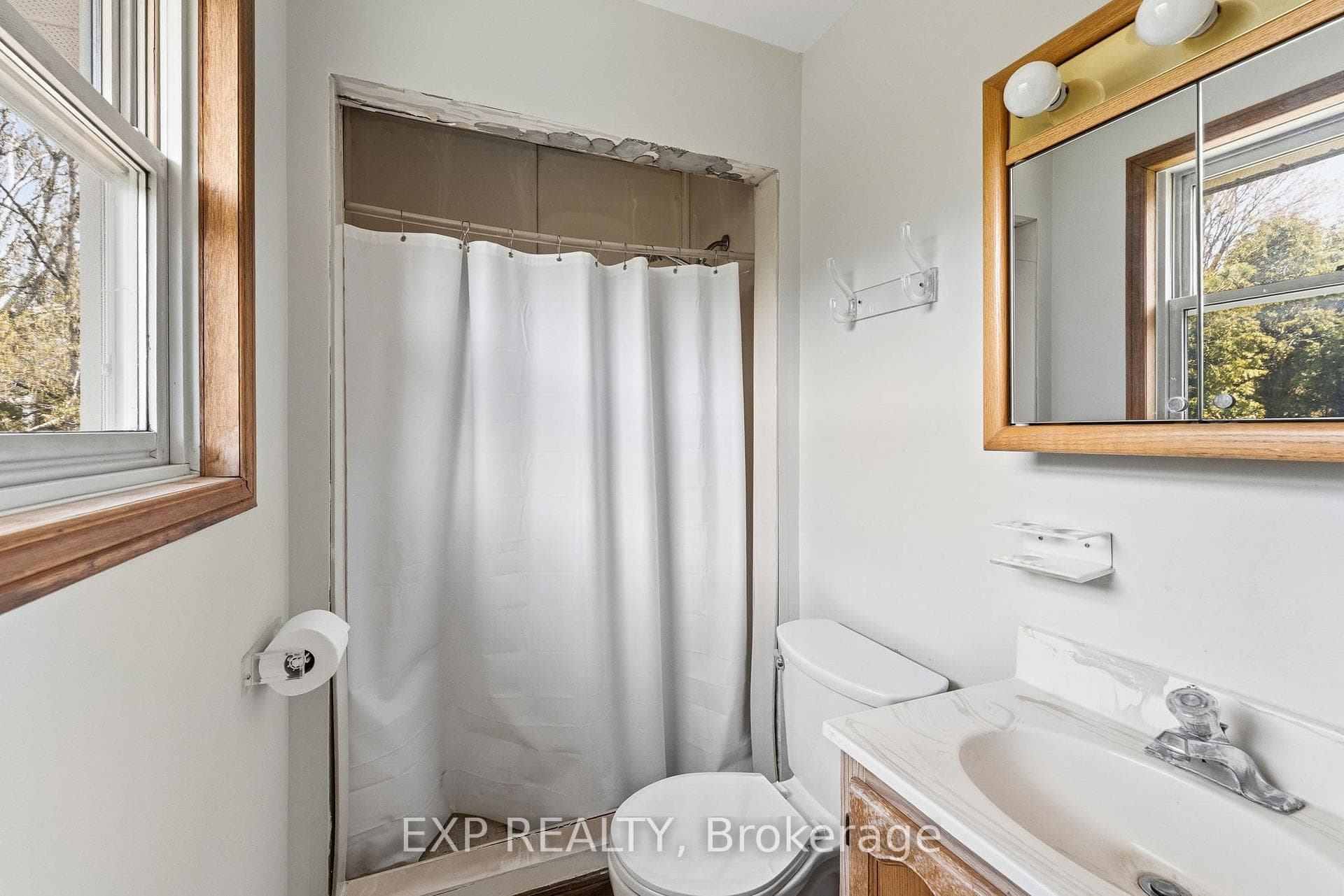 32 Louisa Street photo 23