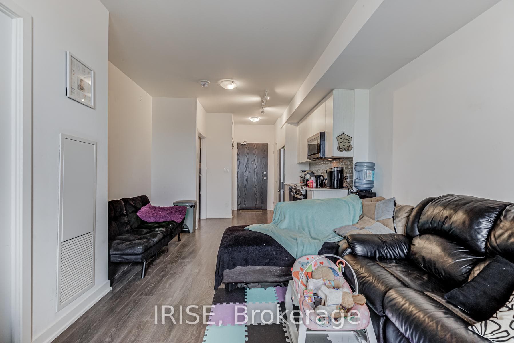 1401 O'connor Drive Unit 415 photo 9