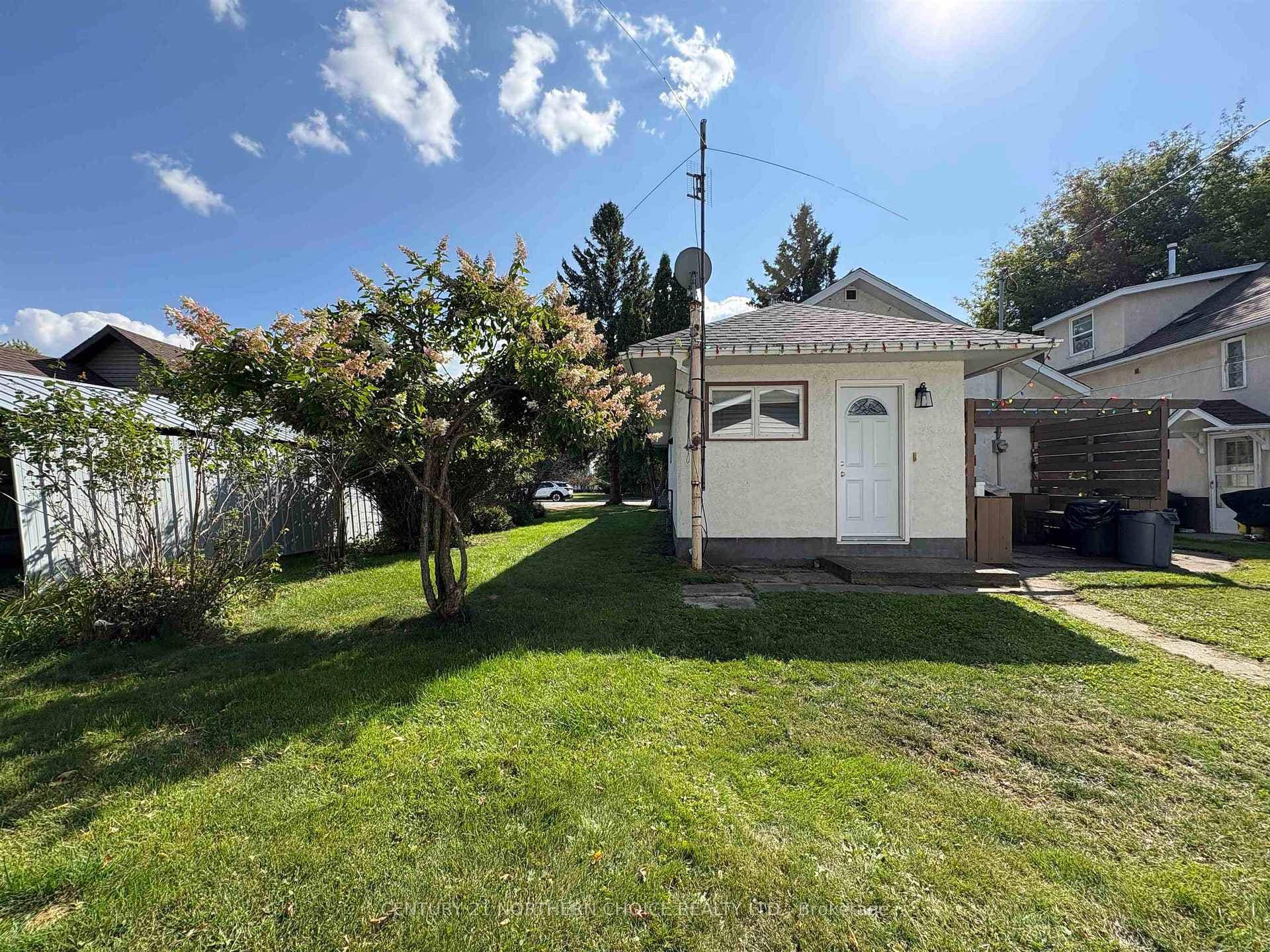 338 THIRD Street photo 21