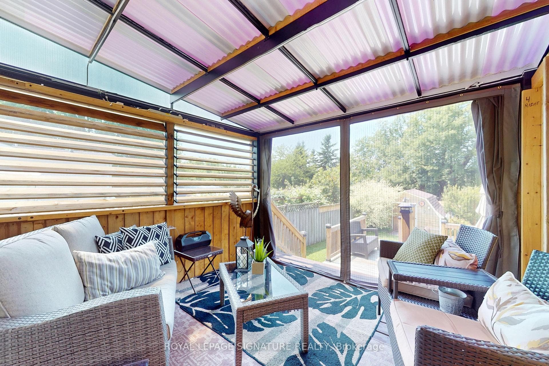 Walkout to Enclosed Deck